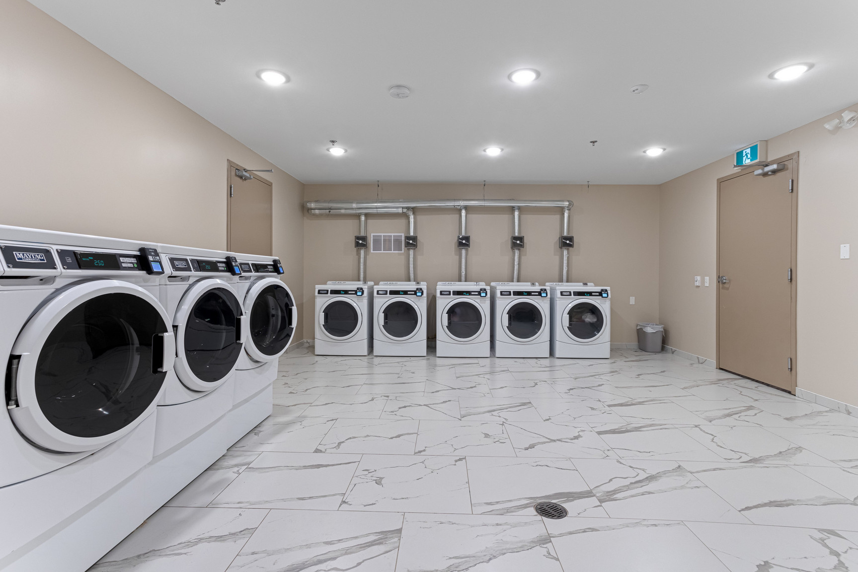 Creekside Suites - Photo 90