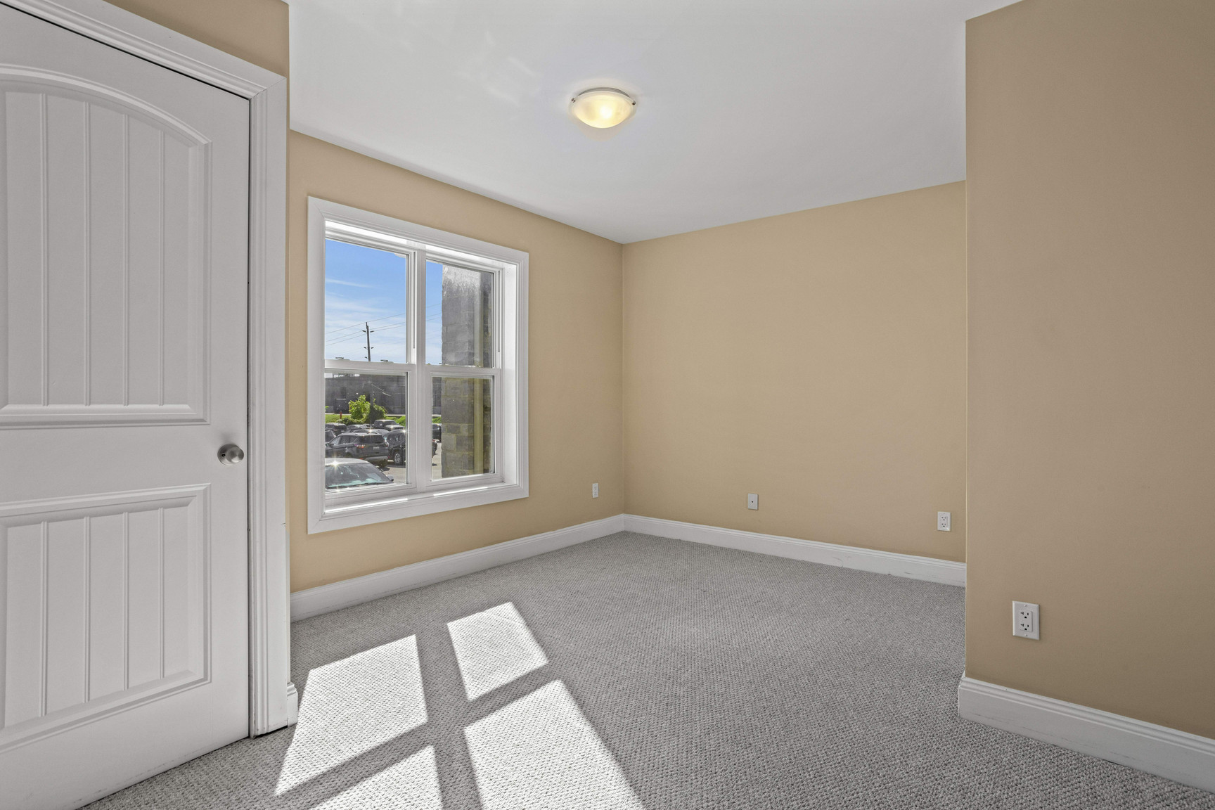 539 Armstrong Rd  - Photo 8