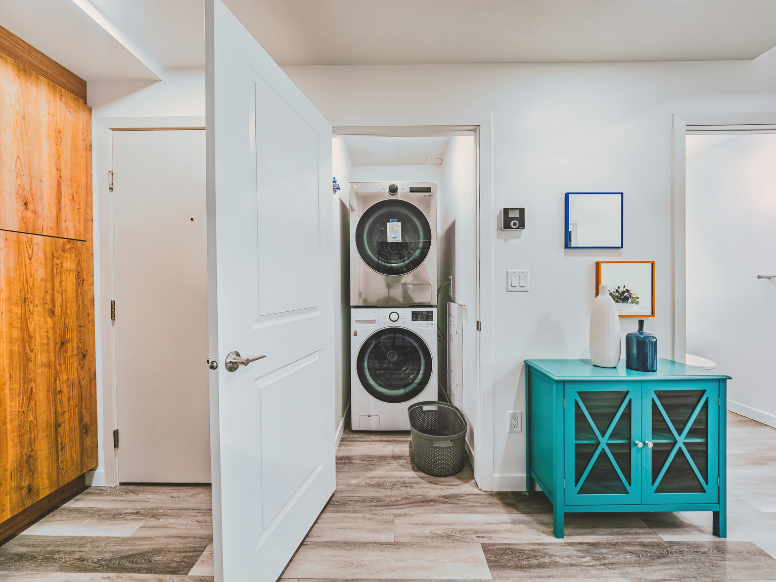 Peak Residences Downtown Edmonton  - Photo 3