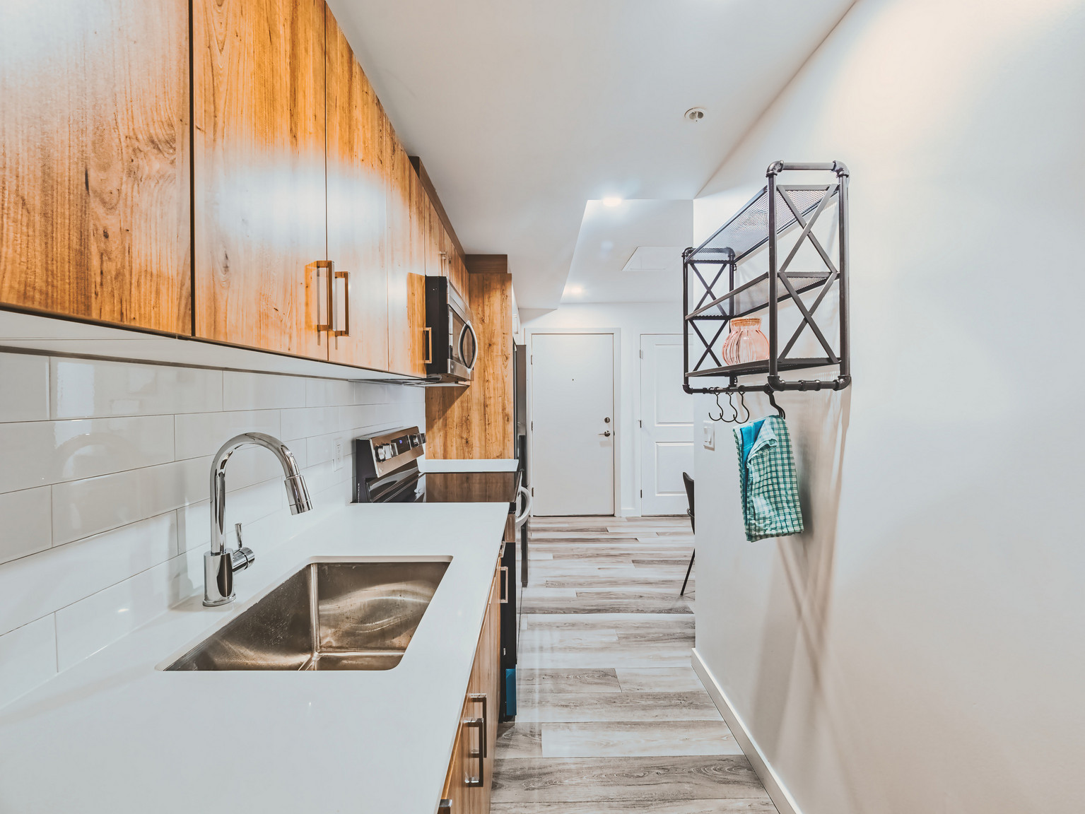 Peak Residences Downtown Edmonton  - Photo 18