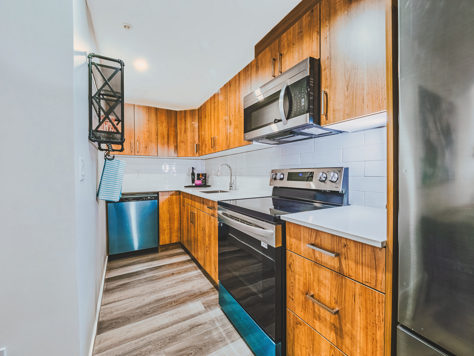 Peak Residences Downtown Edmonton  - Photo 15