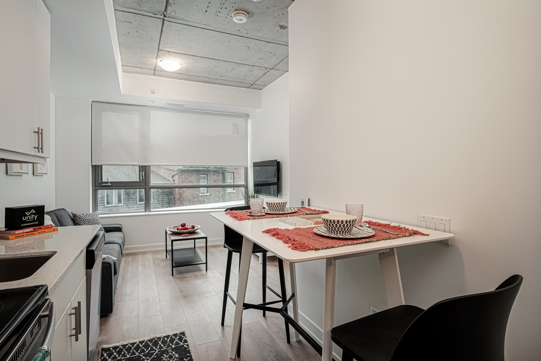 Unity Point - Photo 16