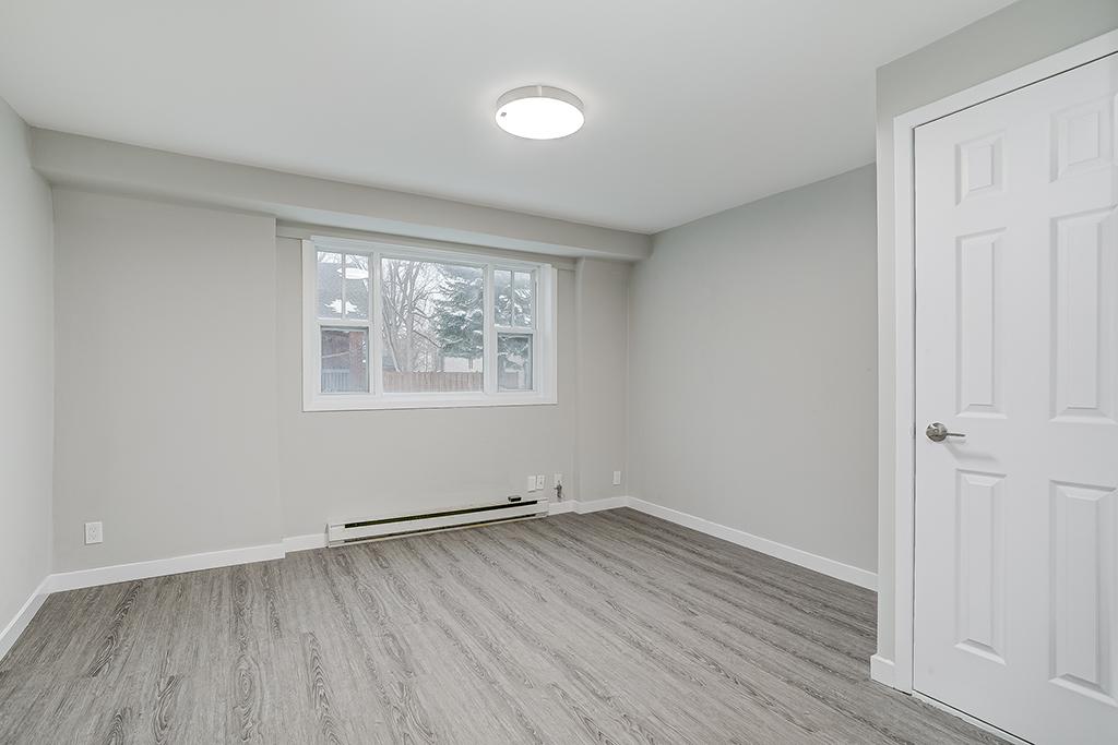 21 Chemin Eardley - Apt A - Photo 9