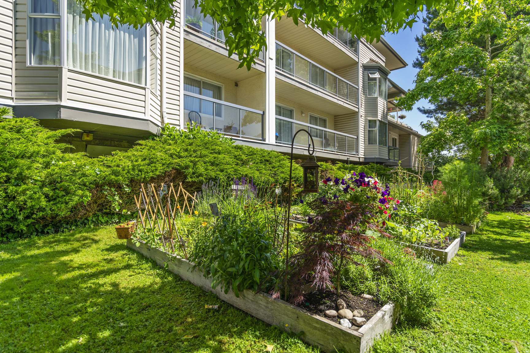 Beachwood - Photo 51