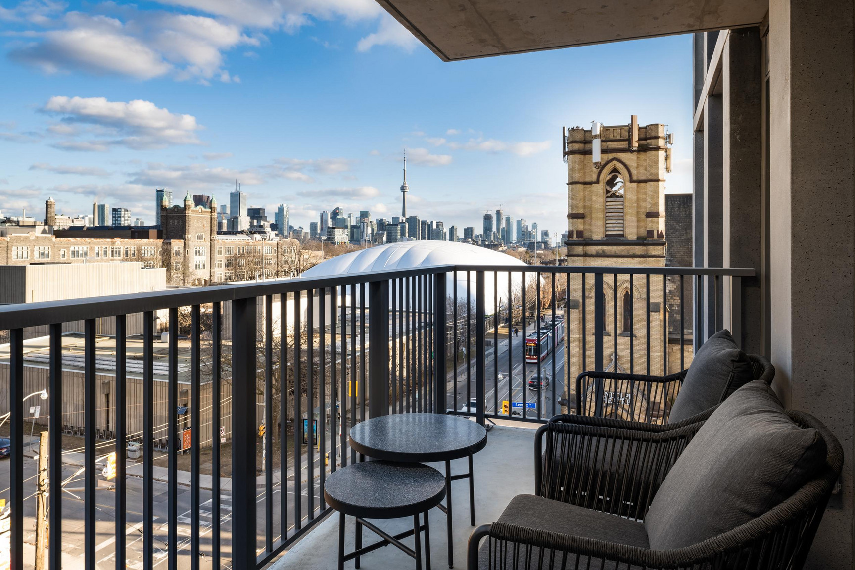 Mirvish Village - Photo 11