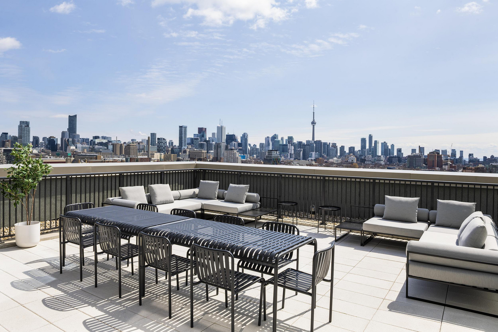 Mirvish Village - Photo 33