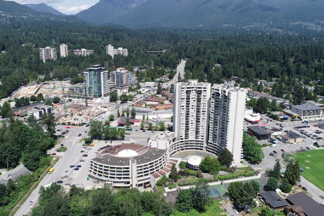 International Plaza 