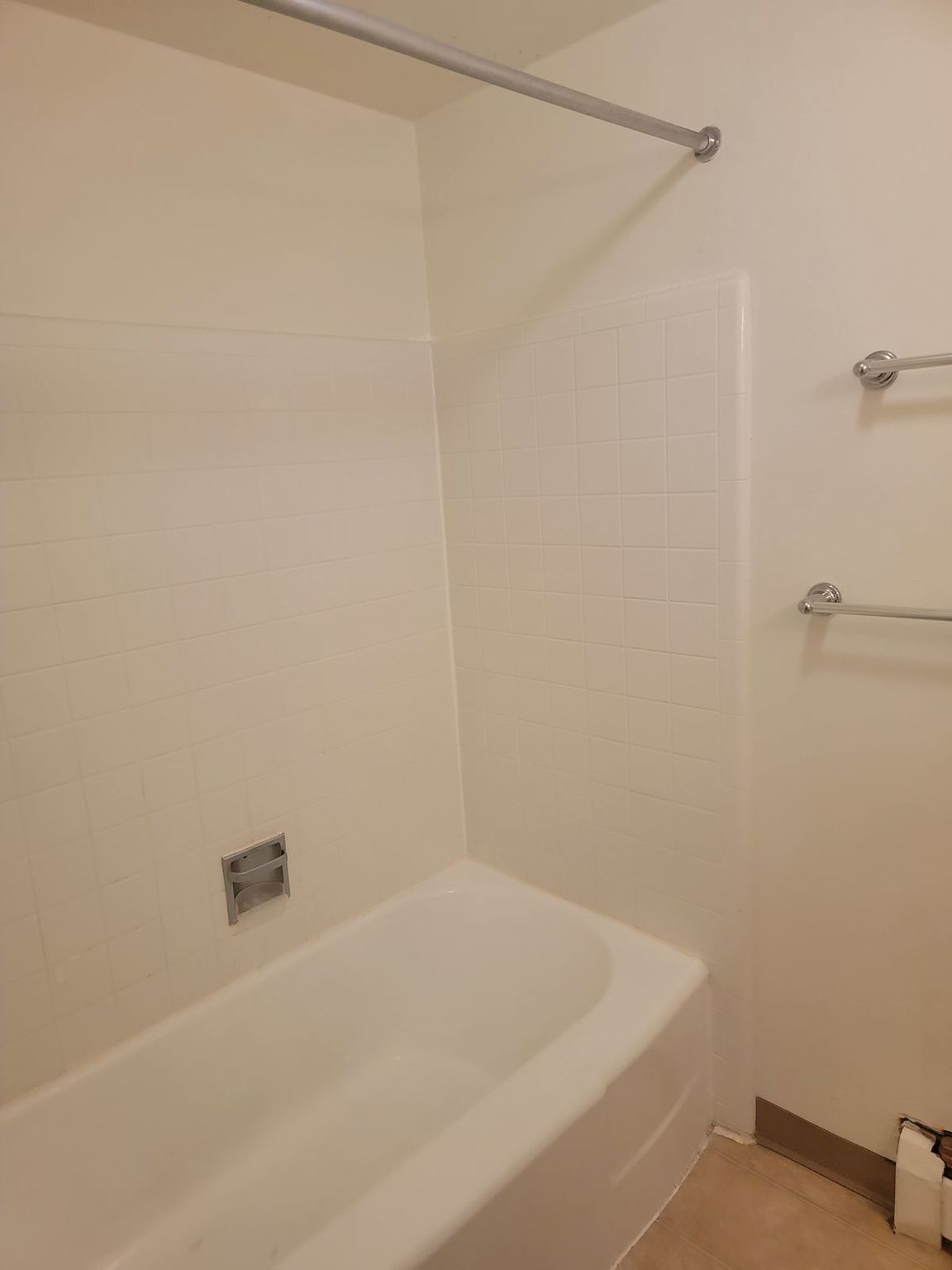 Oakwood Manor In The Beltline! - Photo 9