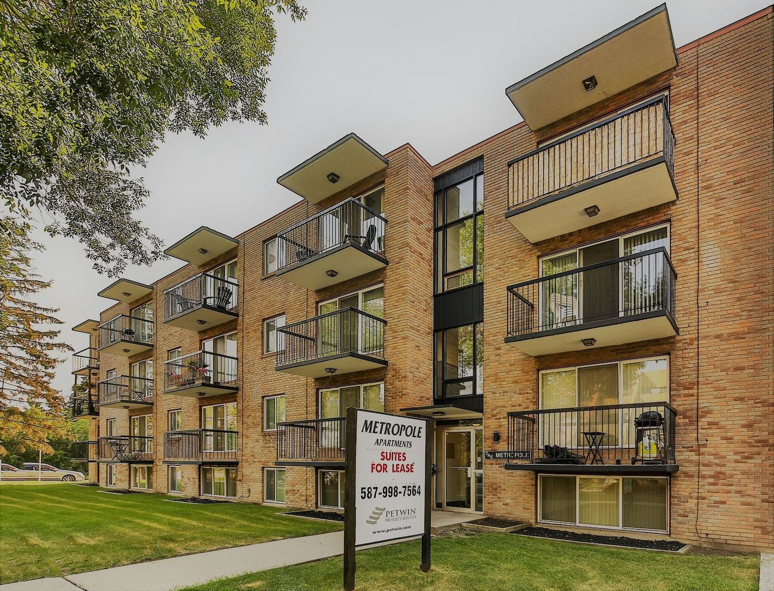 Metropole Apartments - Free Early Move In Before August 1st