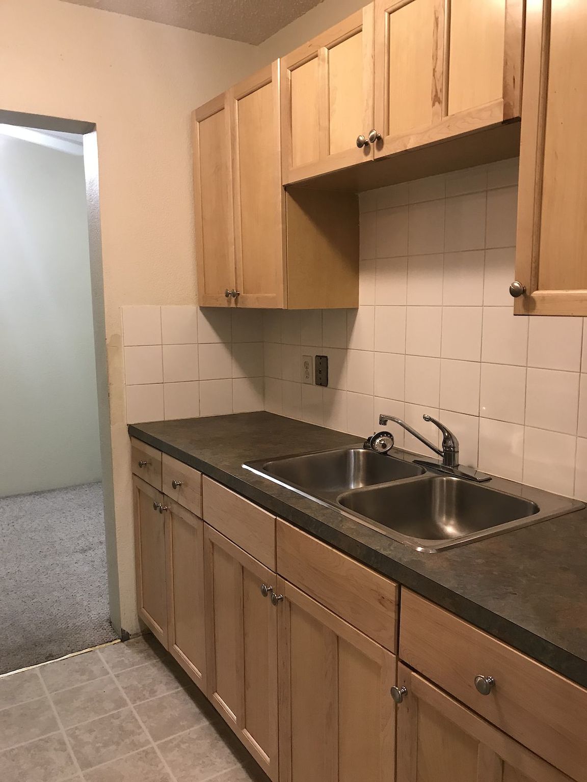 Sunnybrae Manor - Free Early Move In before August 1st - Photo 9