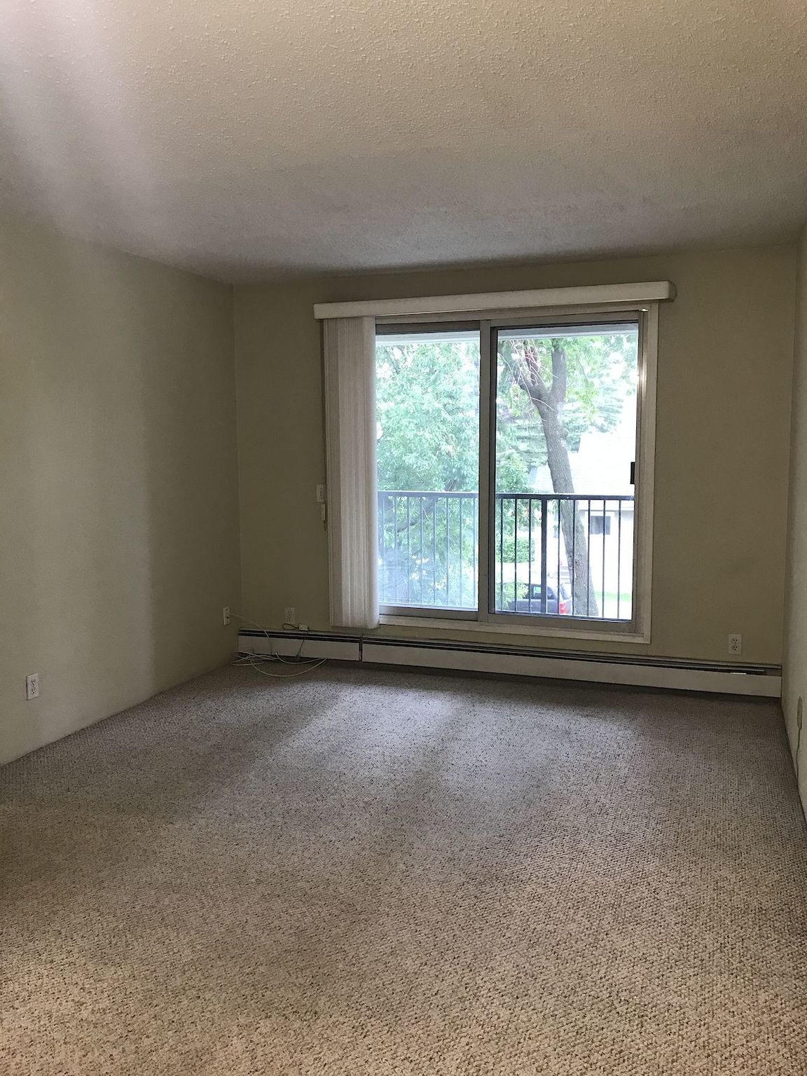 Sunnybrae Manor - Free Early Move In before August 1st - Photo 10