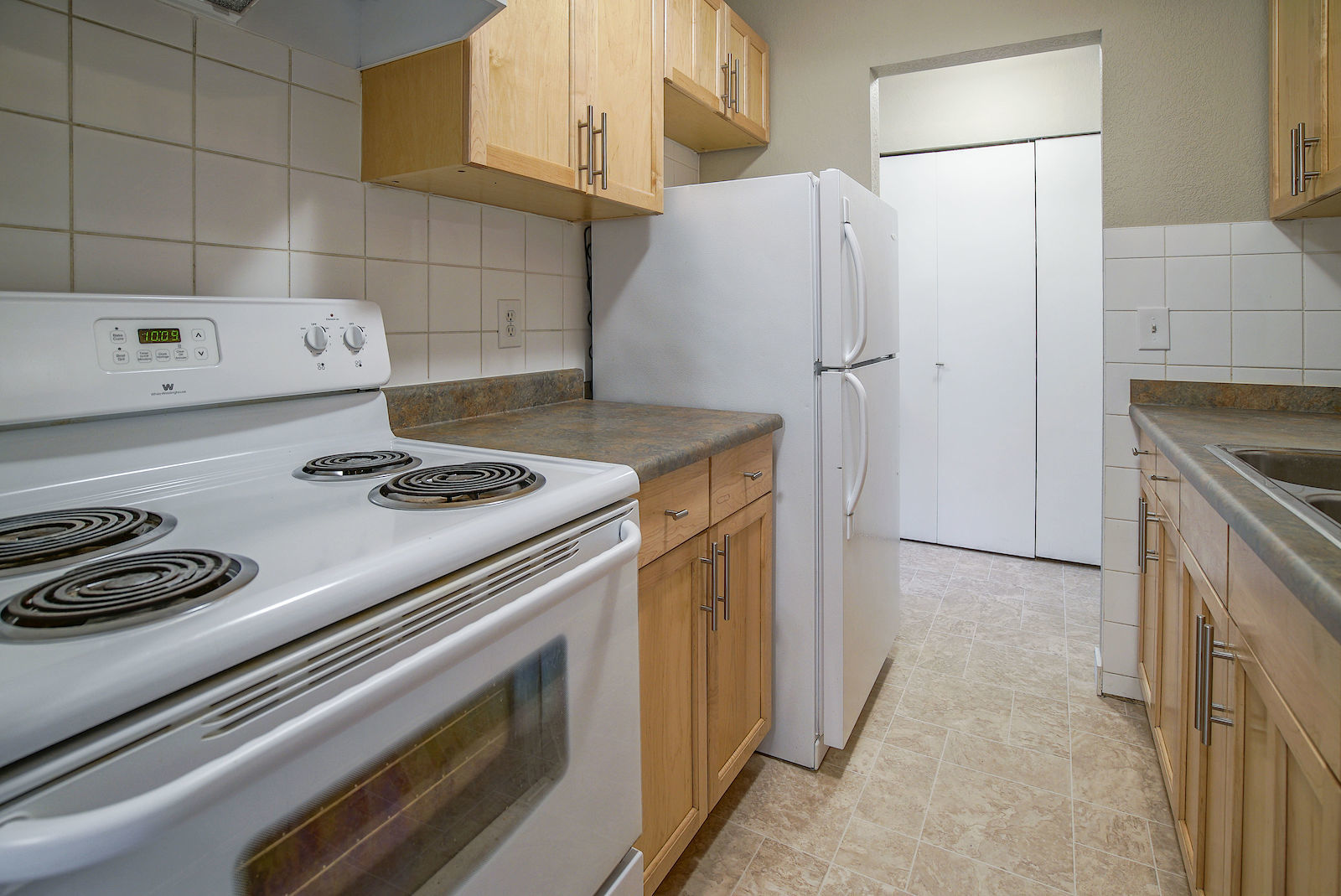 Sunnybrae Manor - Free Early Move In before August 1st - Photo 20