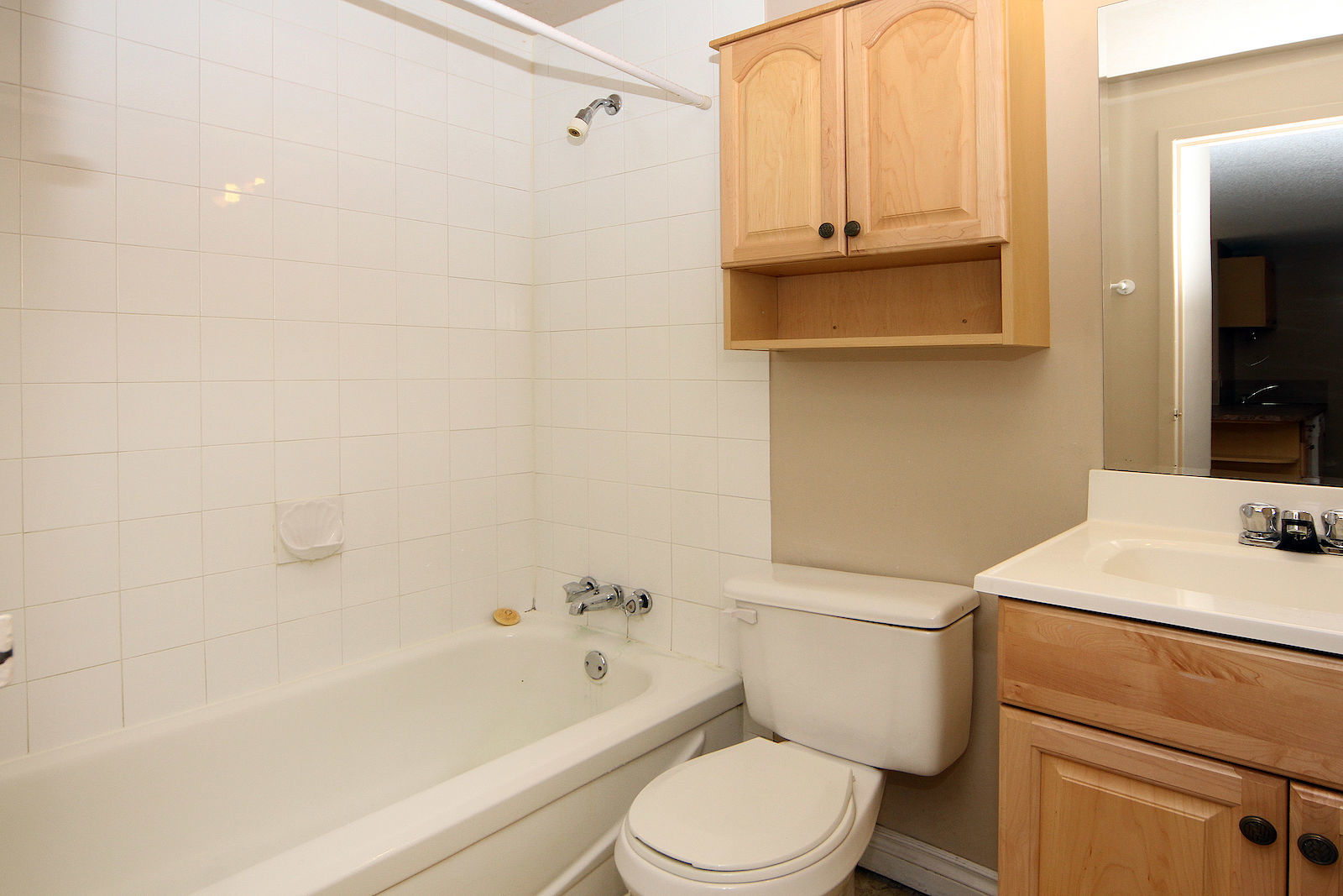 Petwin Square in Mission! - Photo 20