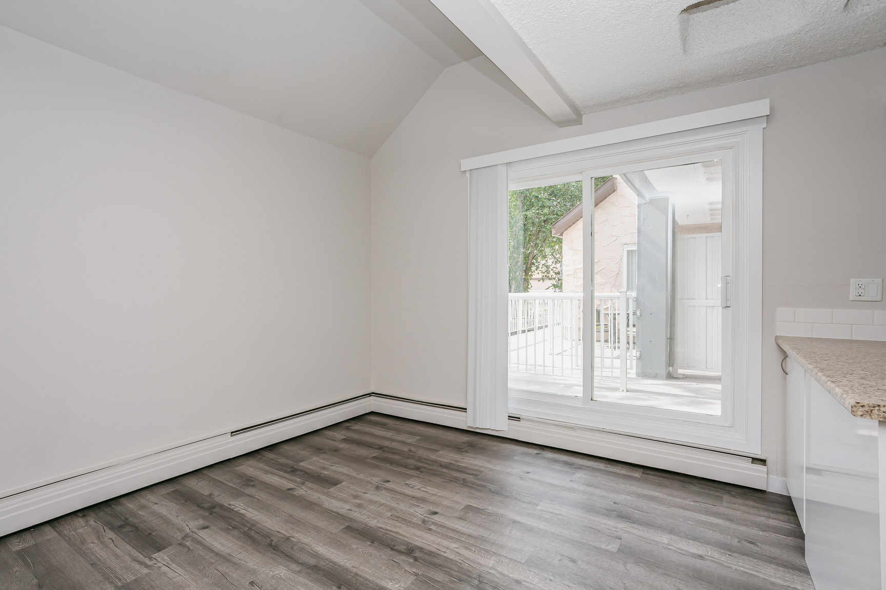 7715 159st - Photo 10
