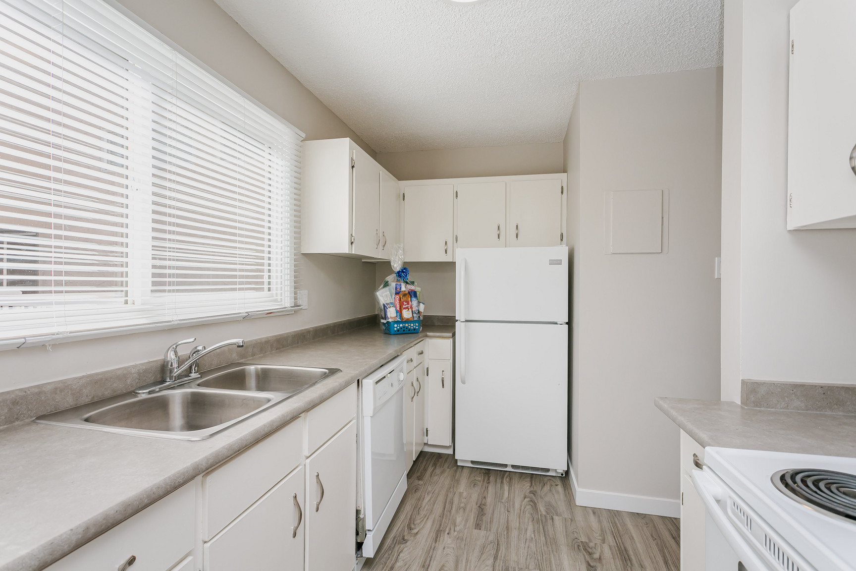 7715 159st - Photo 23