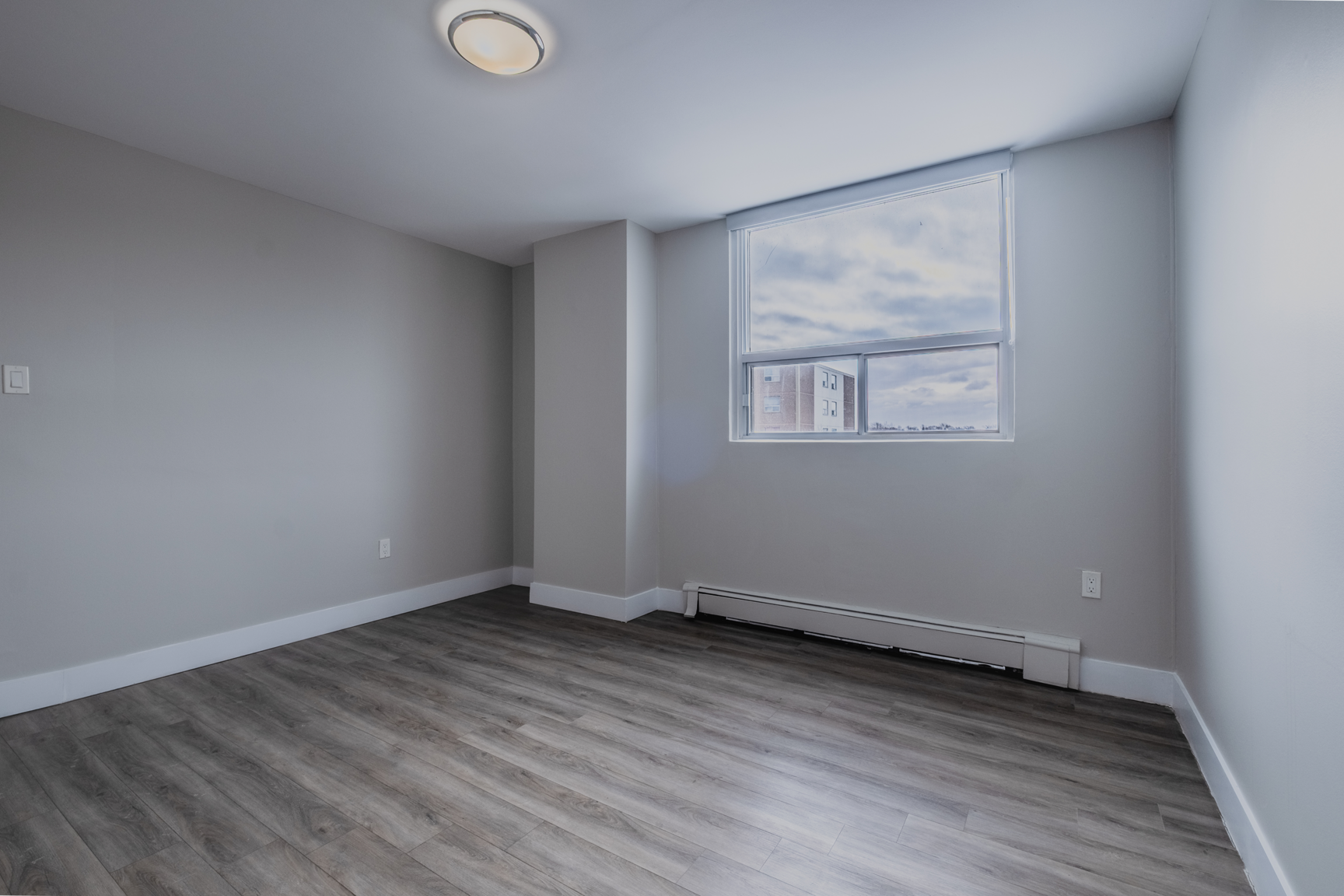 Royal Oak Terrace - Photo 12