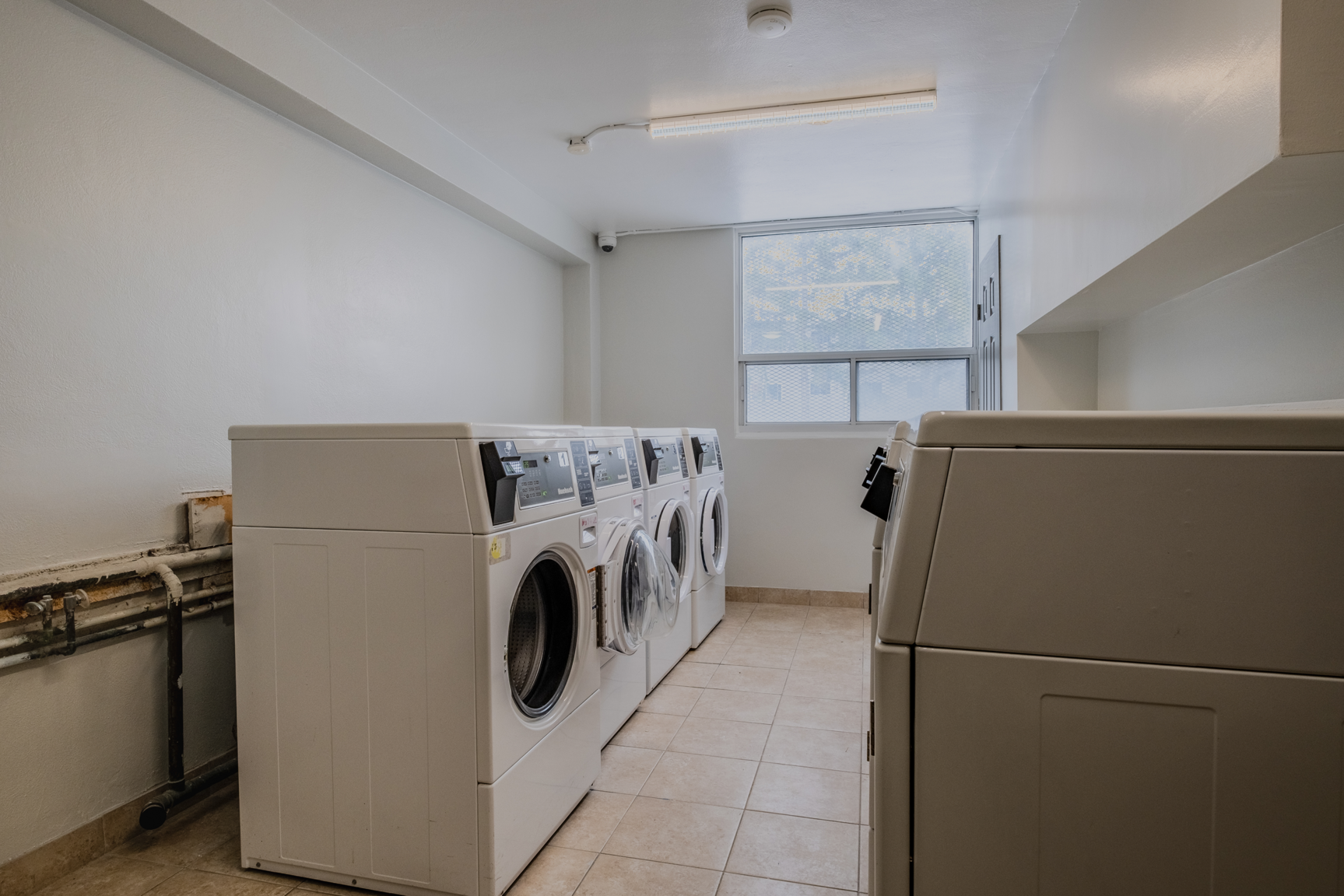 Royal Oak Terrace - Photo 16