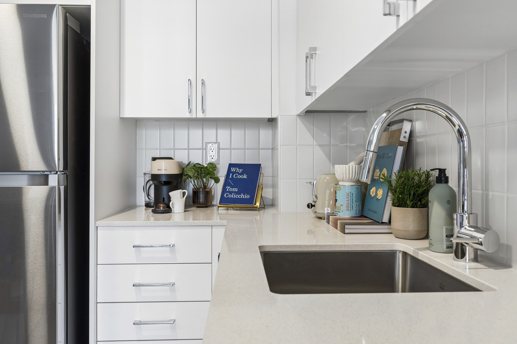 799 Sheppard Ave West - Photo 7