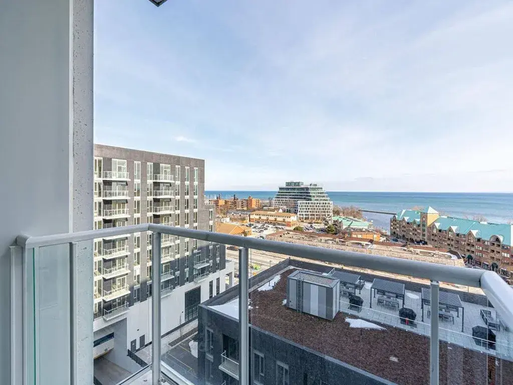 133 BRONTE ROAD - Photo 31