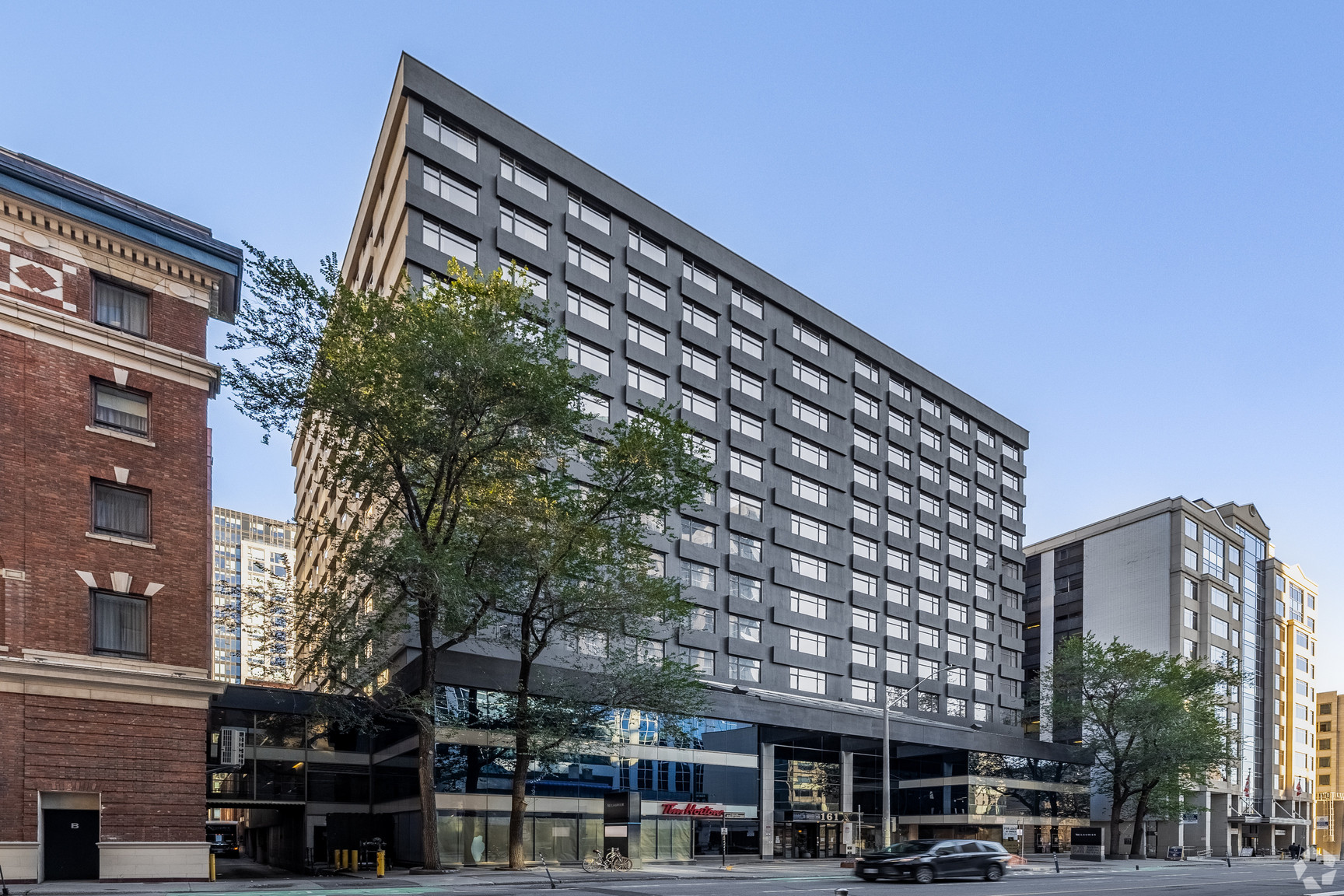 161 LAURIER - Photo 2