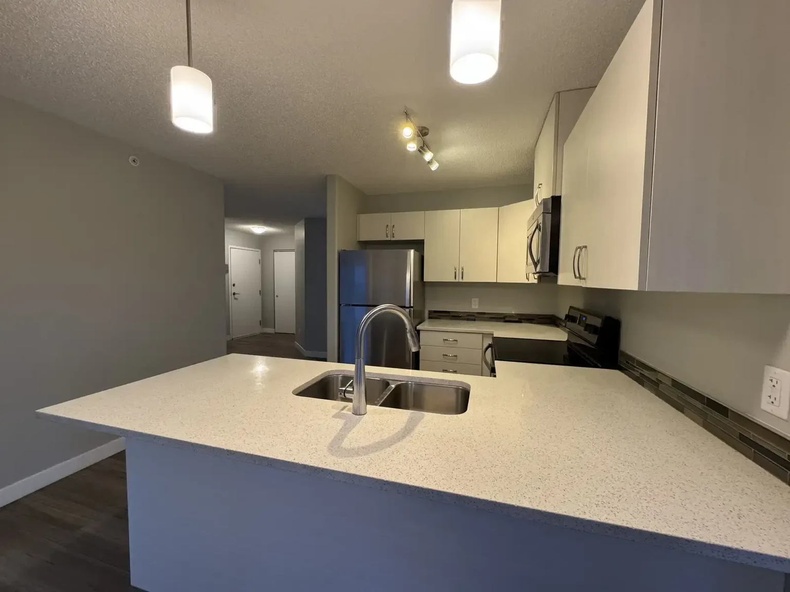 Entro Condos  - Photo 20