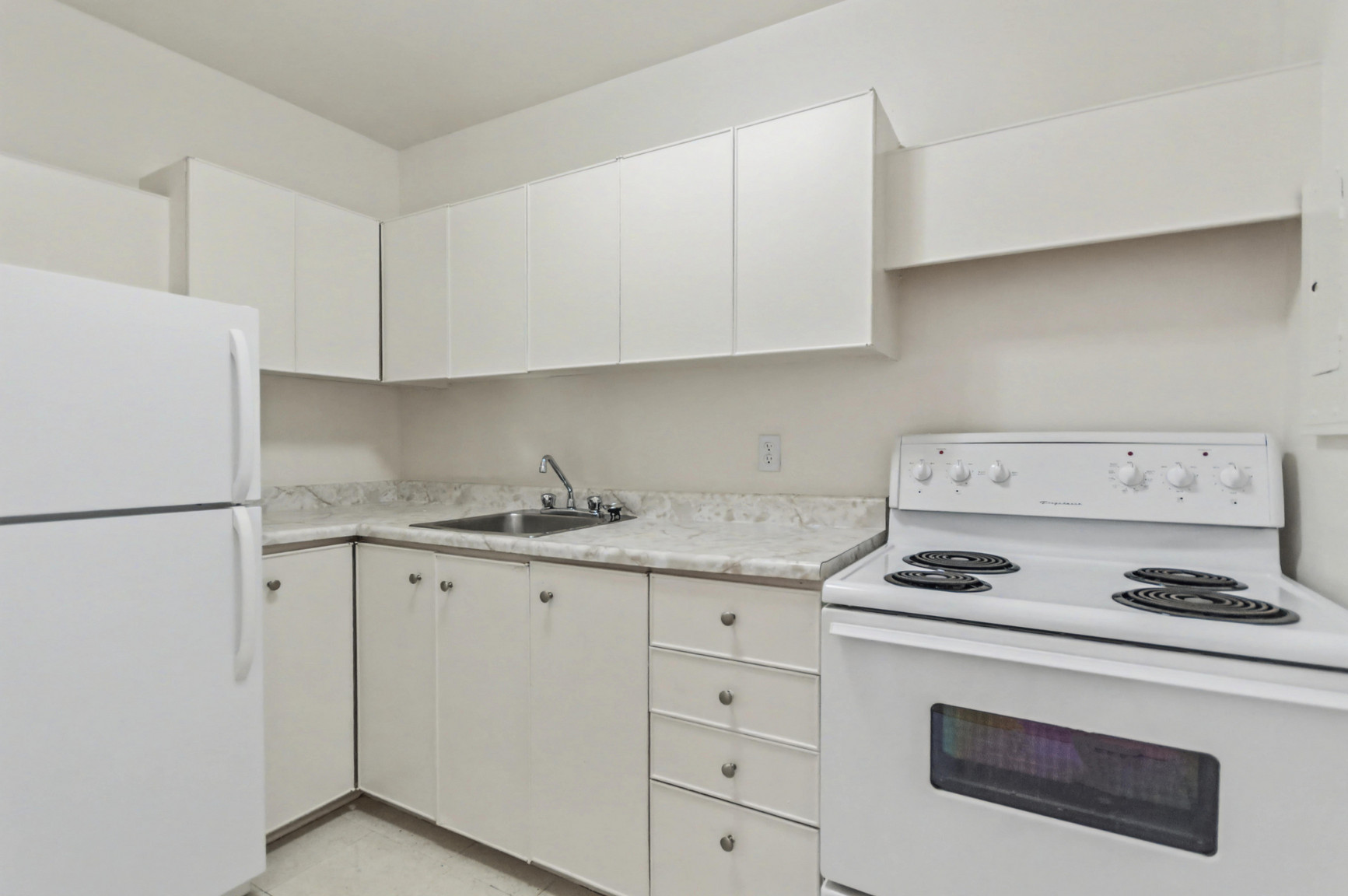 Norberry Residences (2660 Norberry Cres., 740, 790 & 840 Springland Dr.) - Photo 43