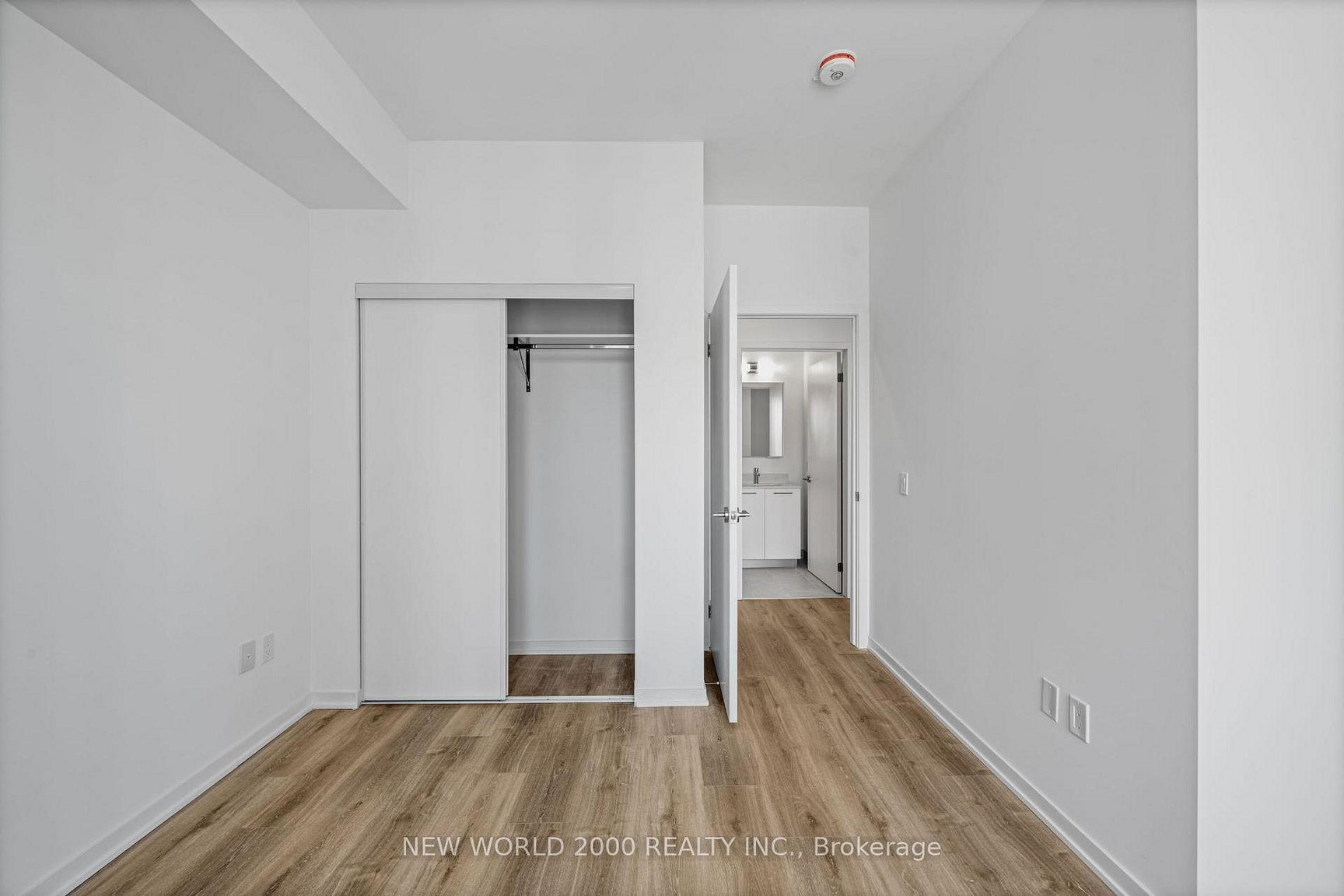 The Hampton - Photo 7
