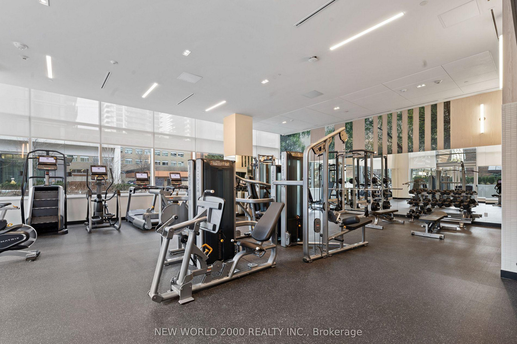 The Hampton - Photo 21