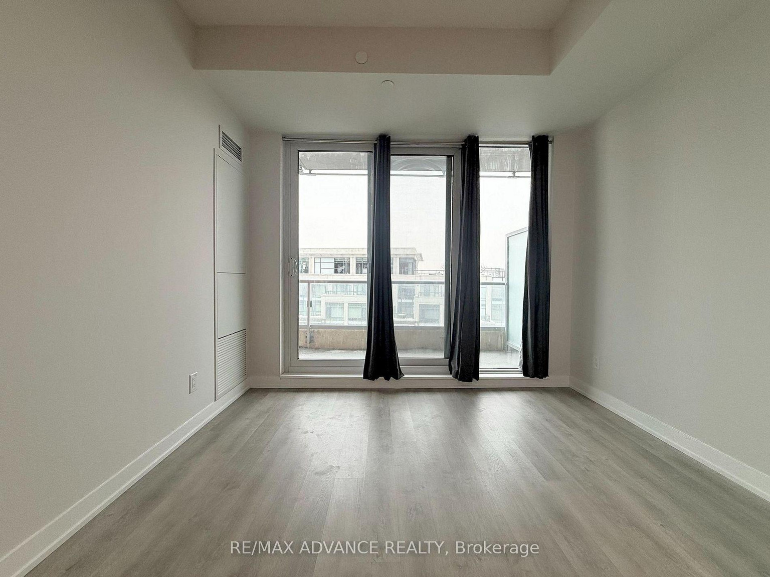 Gallery Square Condos - Photo 14