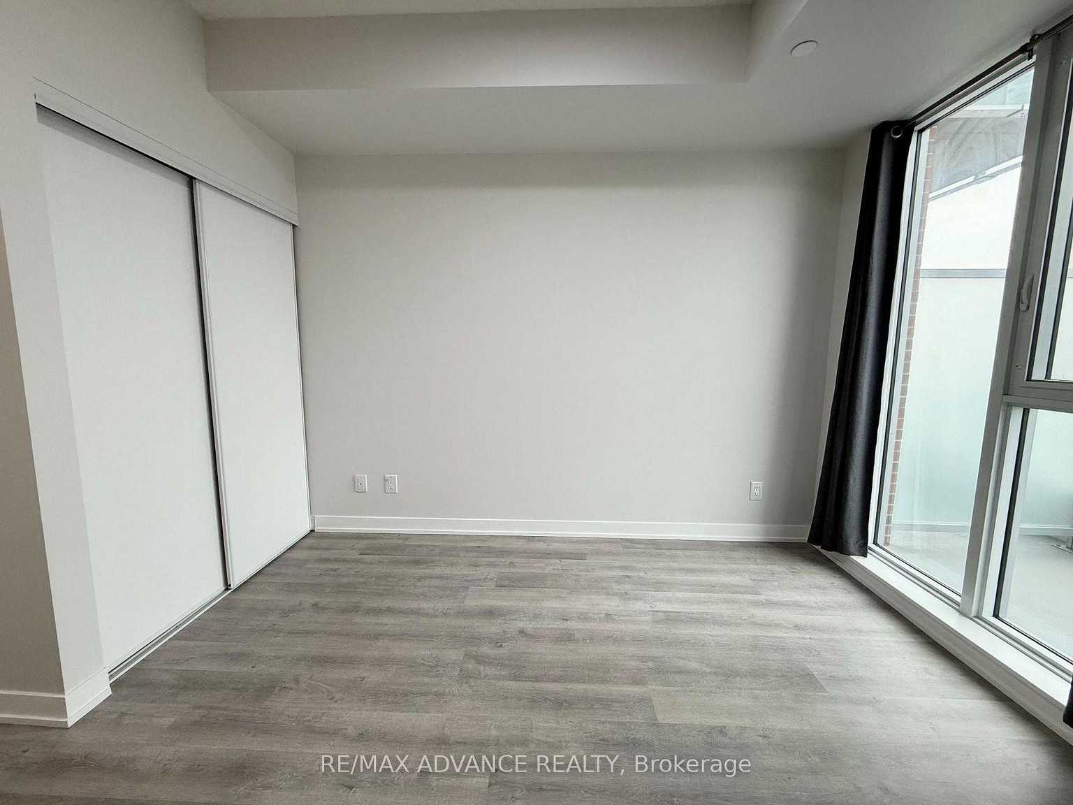 Gallery Square Condos - Photo 19