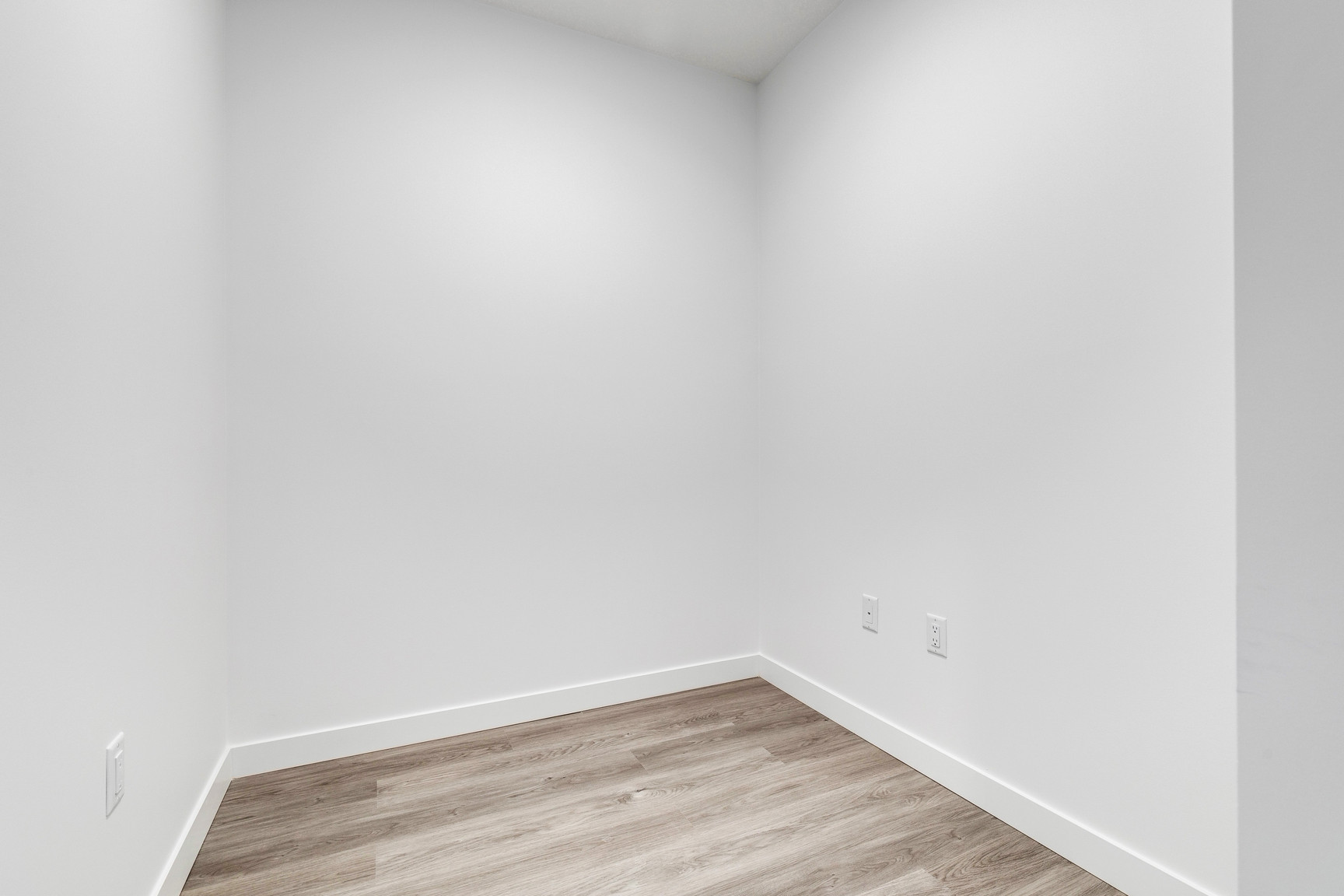 Madison Apartments - Photo 23