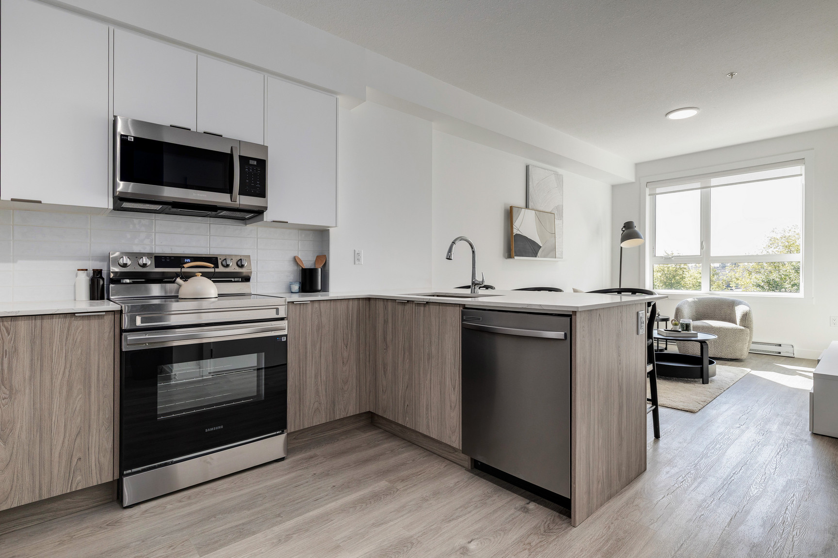 Madison Apartments - Photo 18