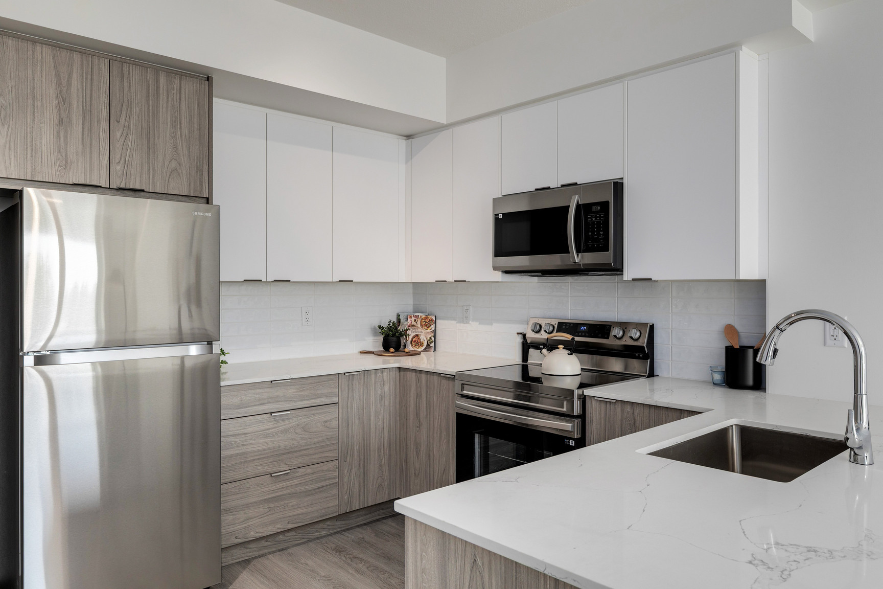 Madison Apartments - Photo 16