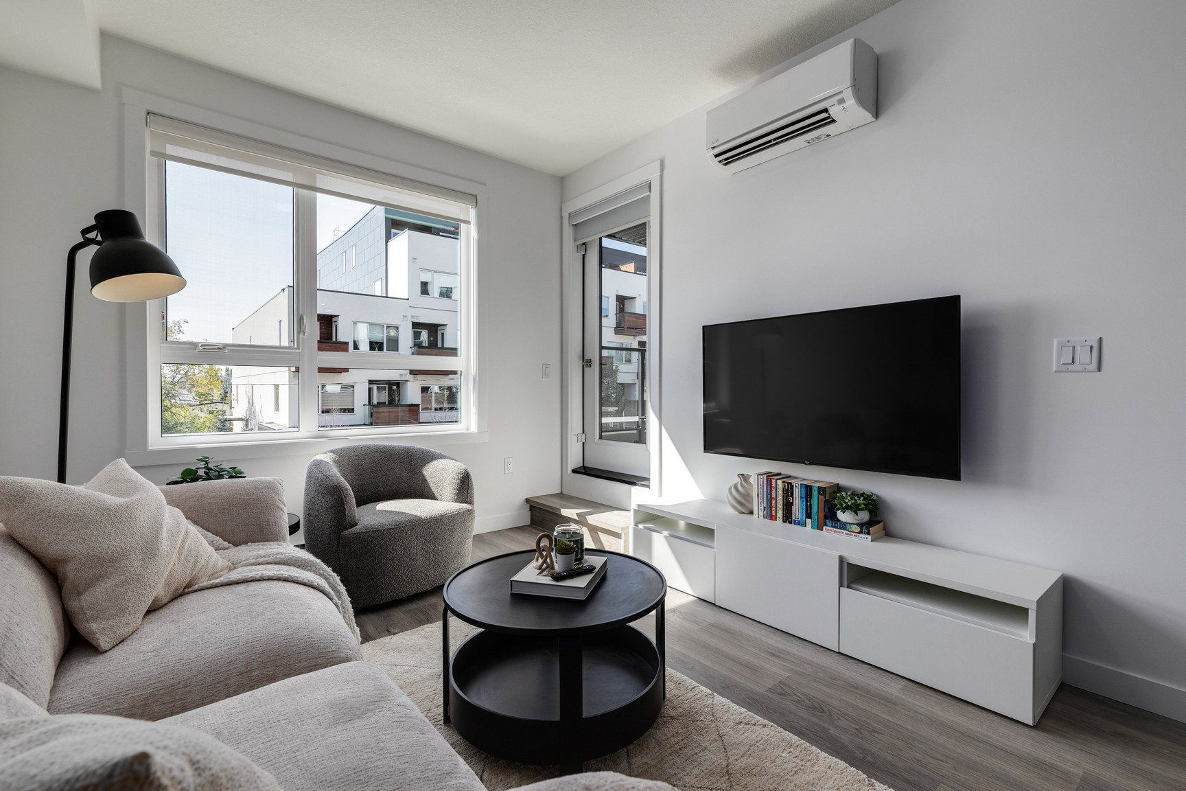 Madison Apartments - Photo 12