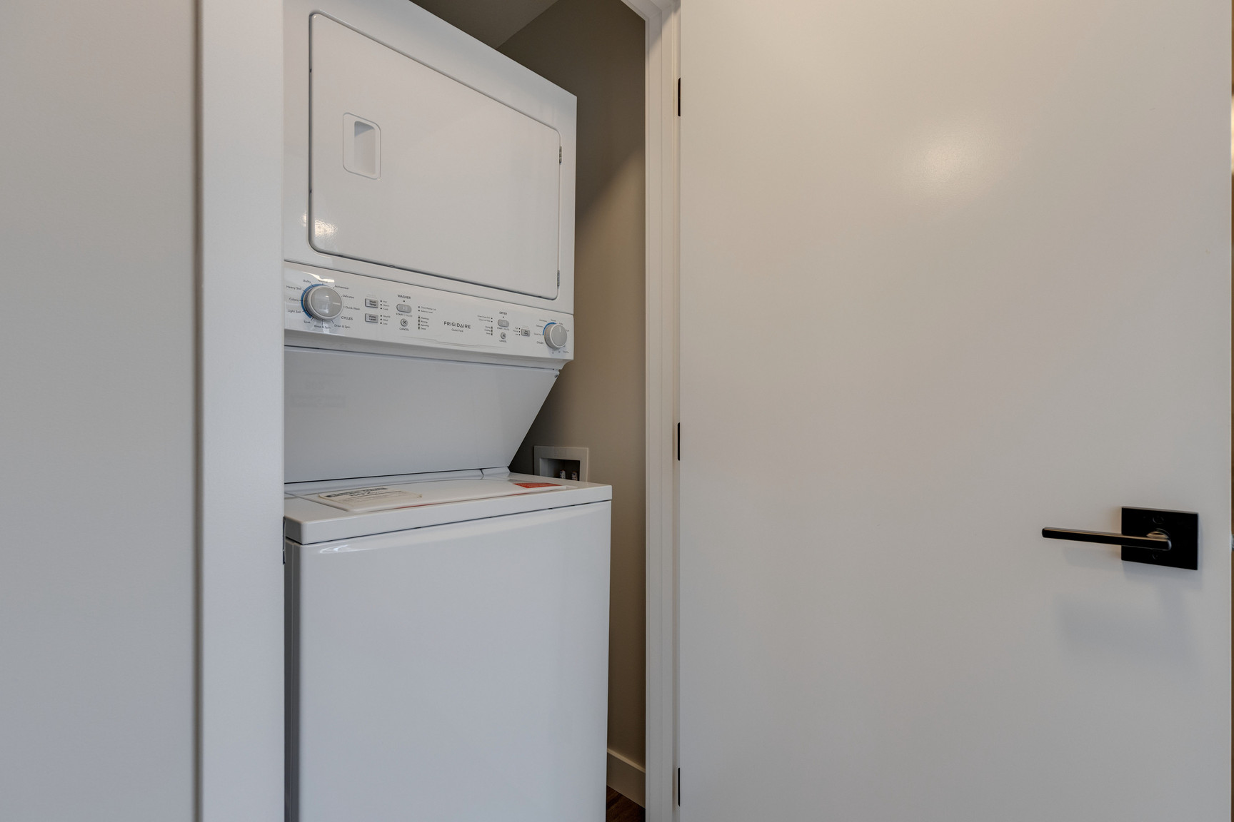 Livingston Townhomes  - Photo 98