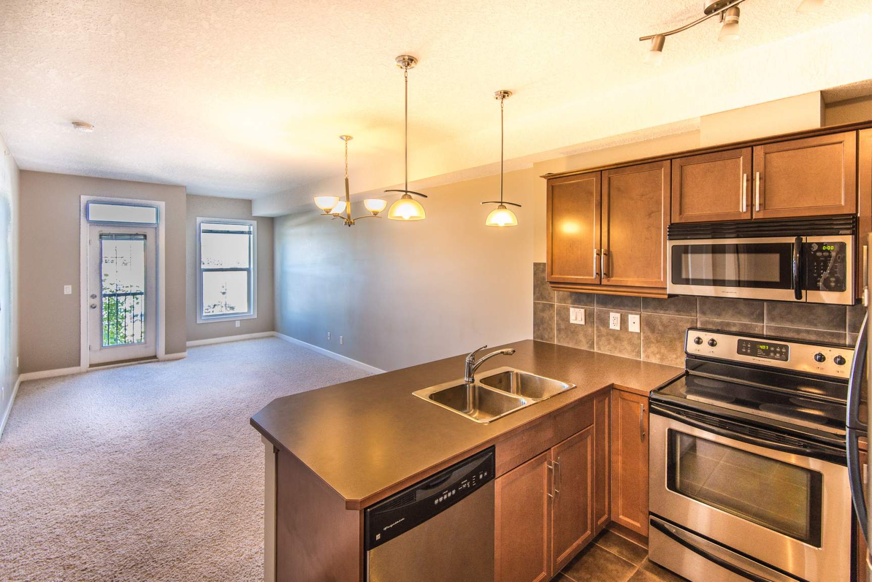 320 - 15304 Bannister Rd Southeast - Photo 4