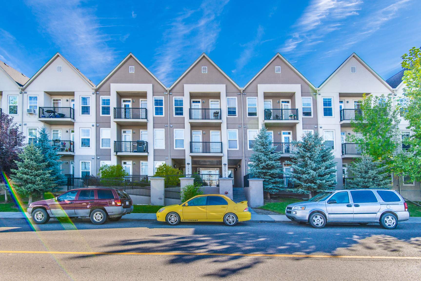320 - 15304 Bannister Rd Southeast