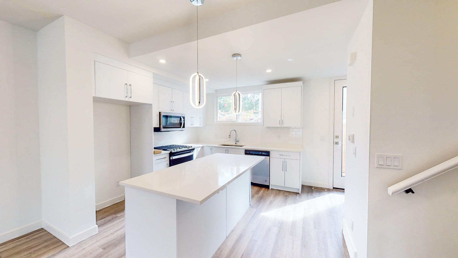 2102 13 St. NW  - Photo 2