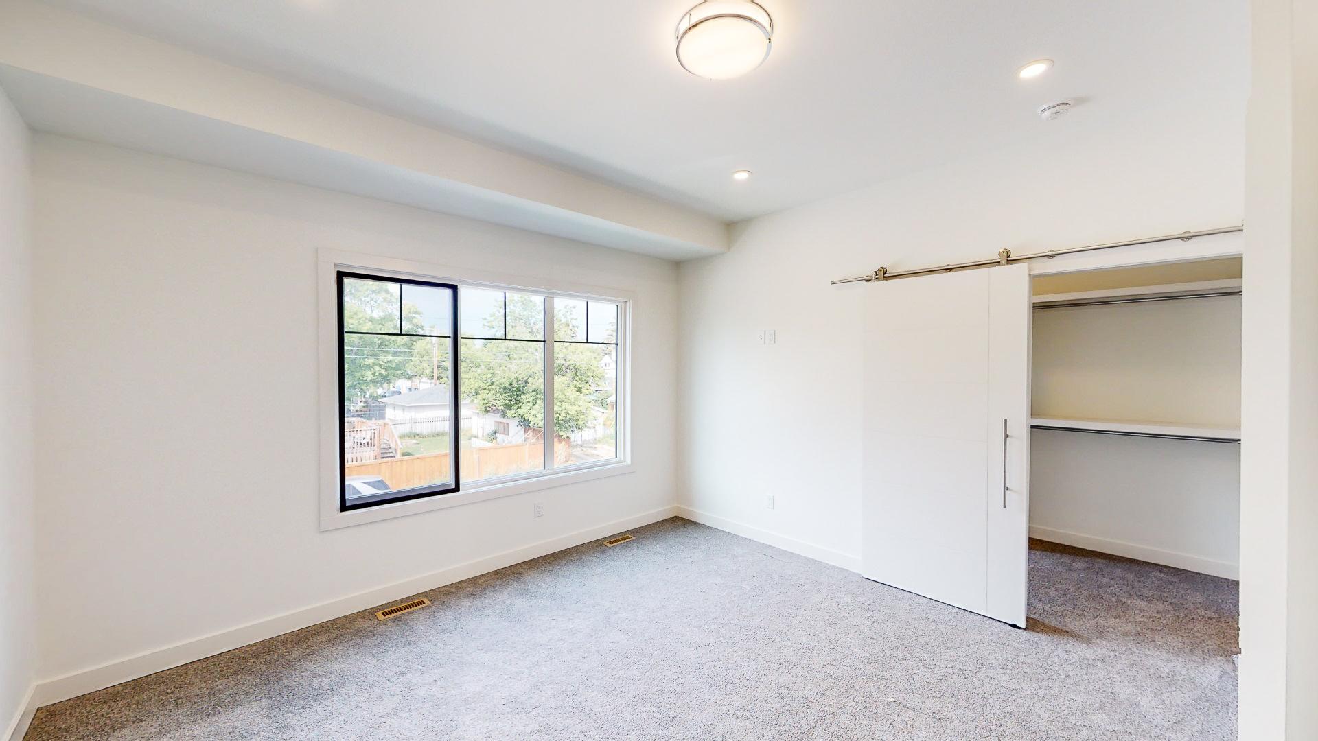 2102 13 St. NW  - Photo 9