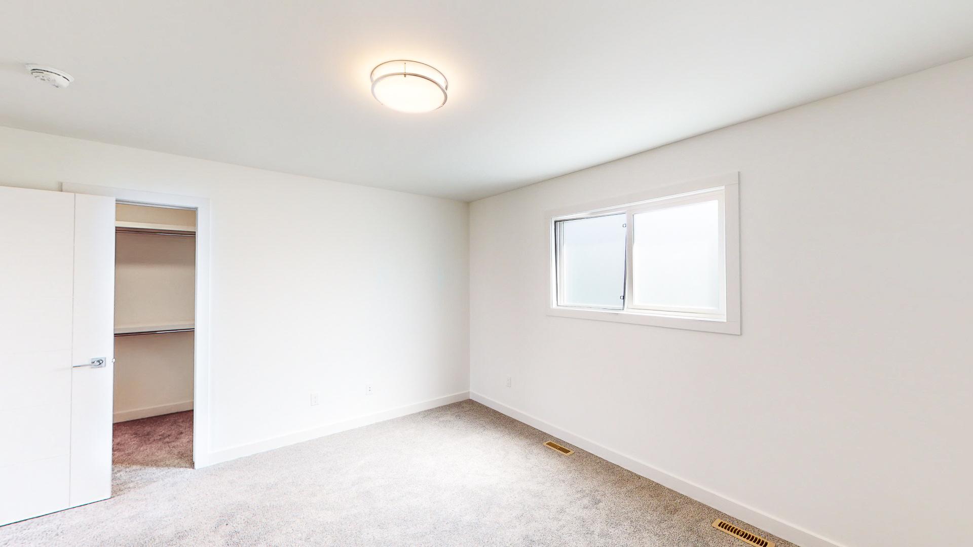 2102 13 St. NW  - Photo 18