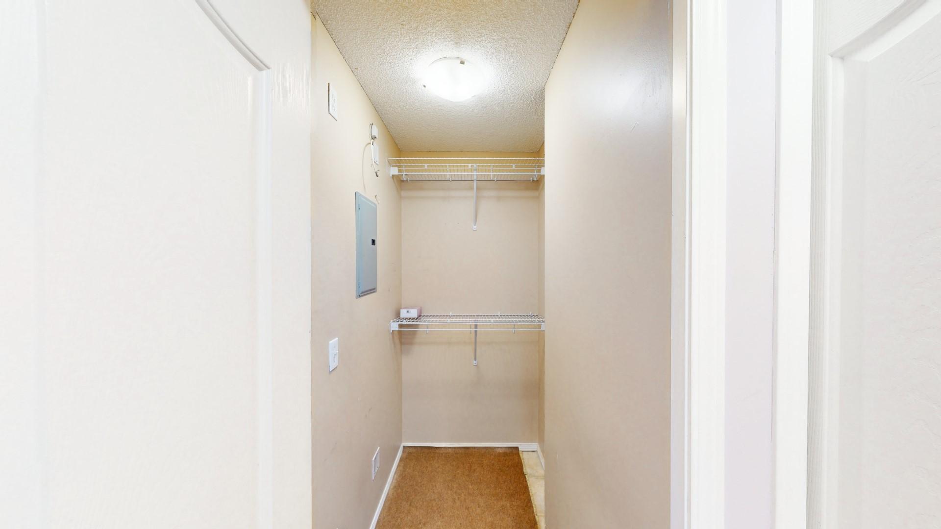 2304, 8 Bridlecrest Drive SW - Photo 7