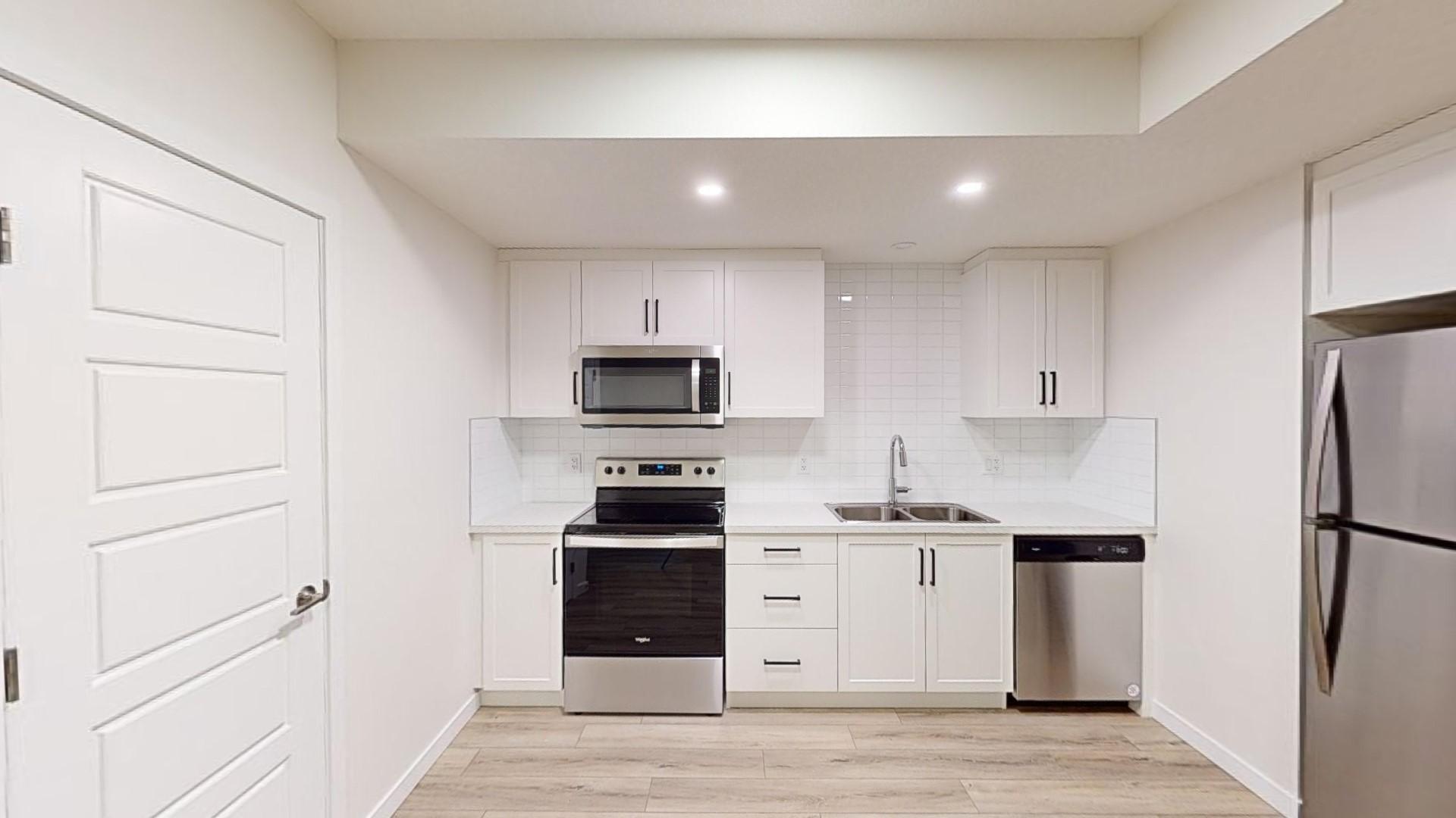 24 Setonstone Landing Southeast - Lower - Photo 3