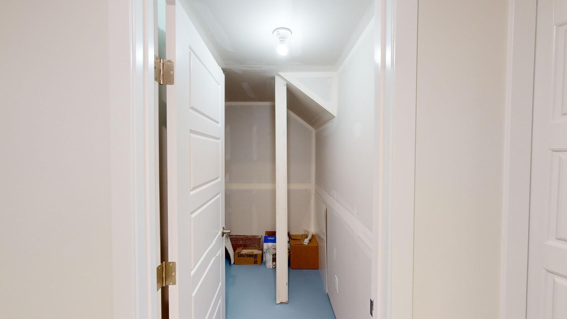 24 Setonstone Landing Southeast - Lower - Photo 11
