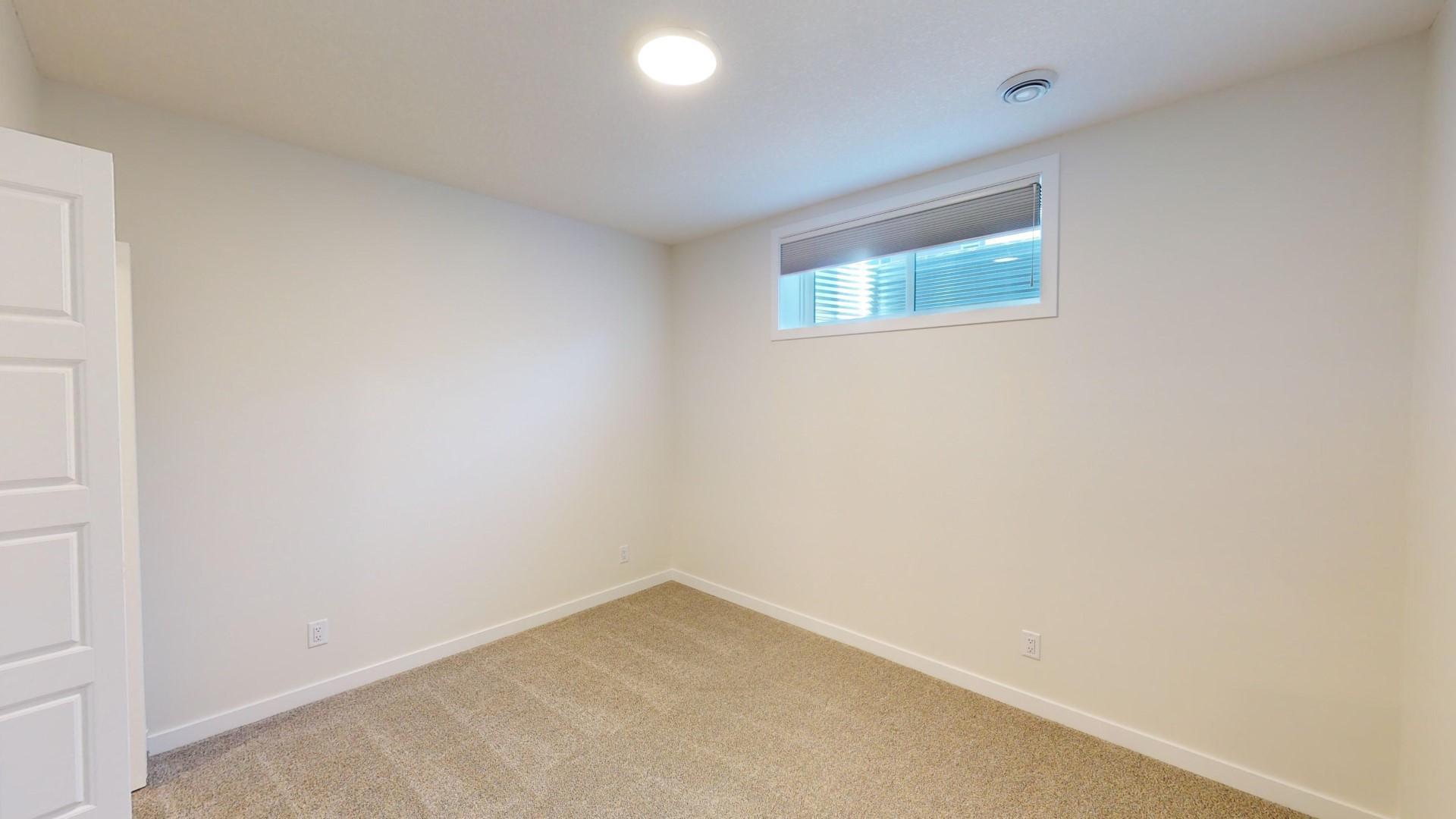 24 Setonstone Landing Southeast - Lower - Photo 7