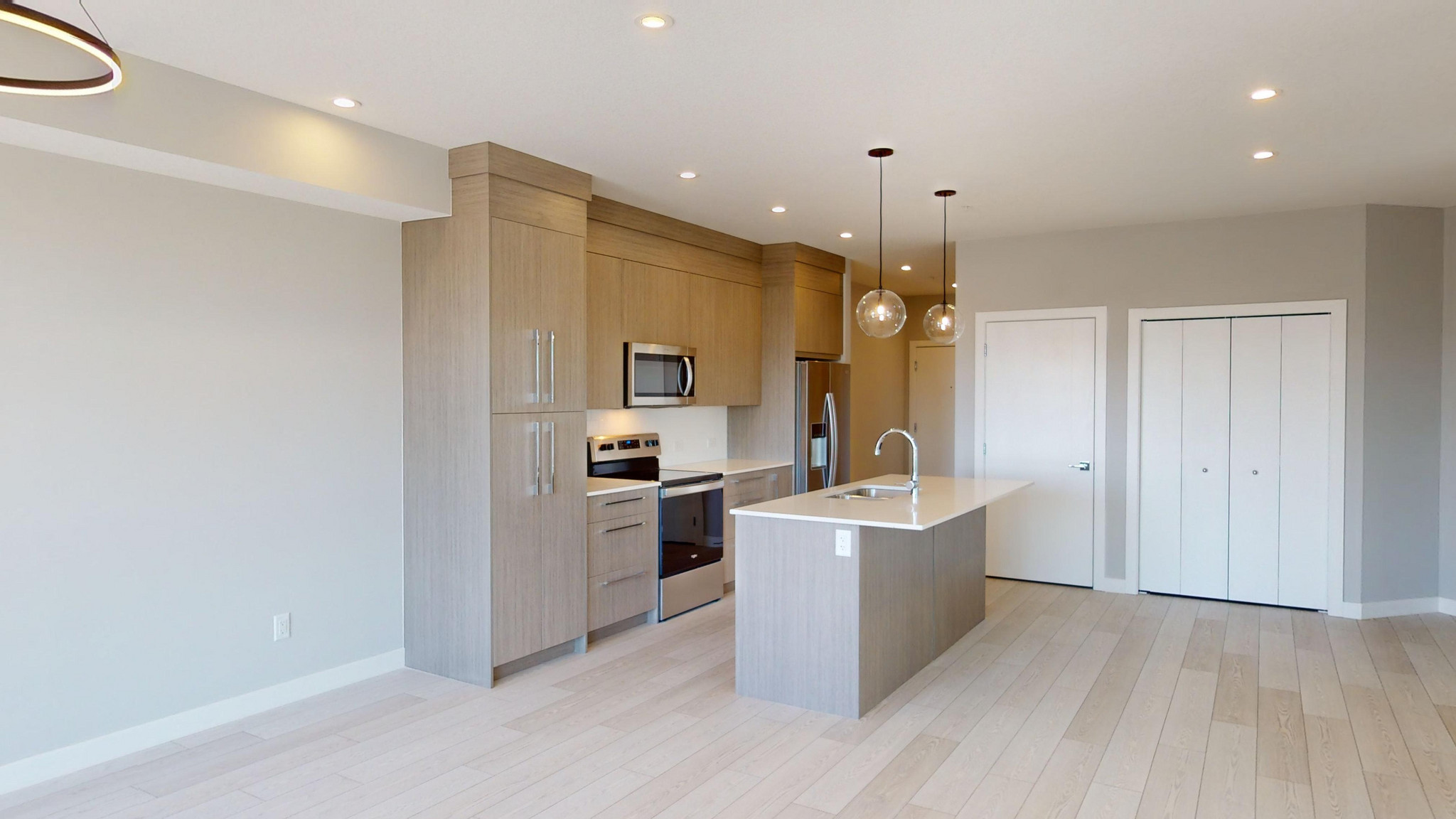 2302 - 681 Savanna Boulevard Northeast - Photo 2