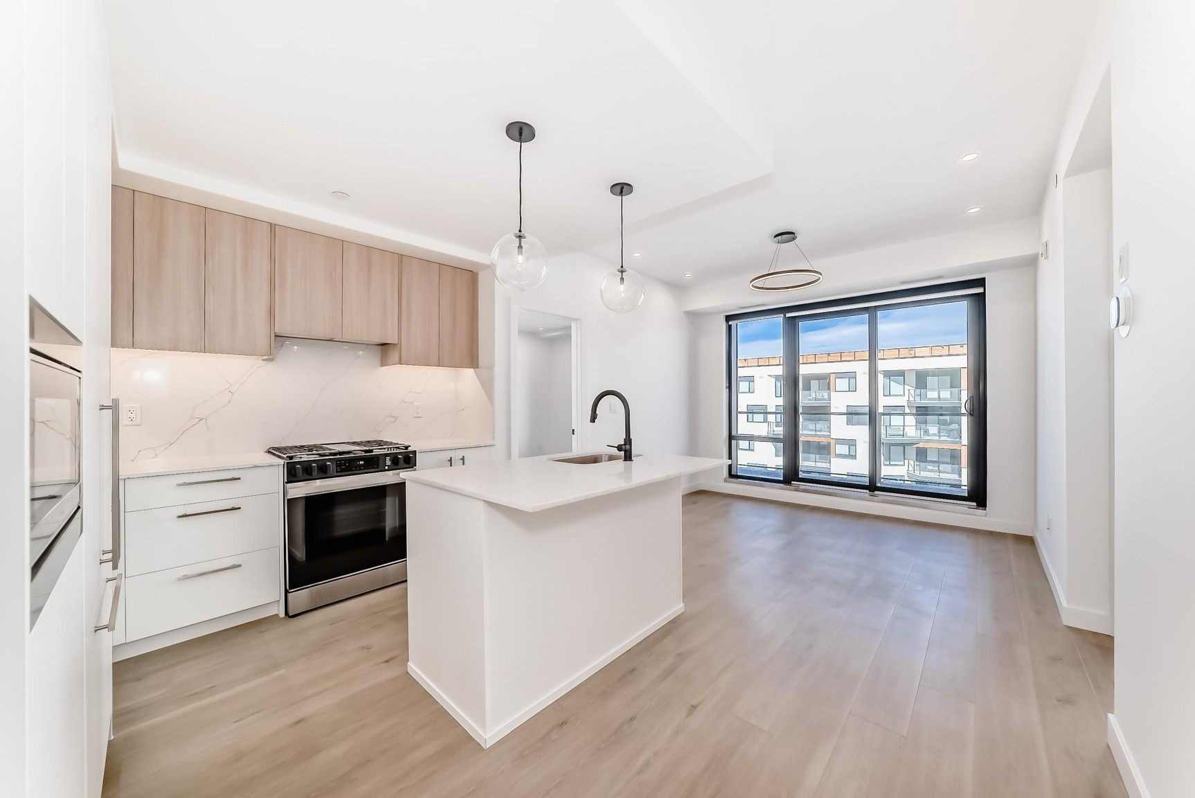 606- 8375 Broadcast Avenue SW - Photo 8