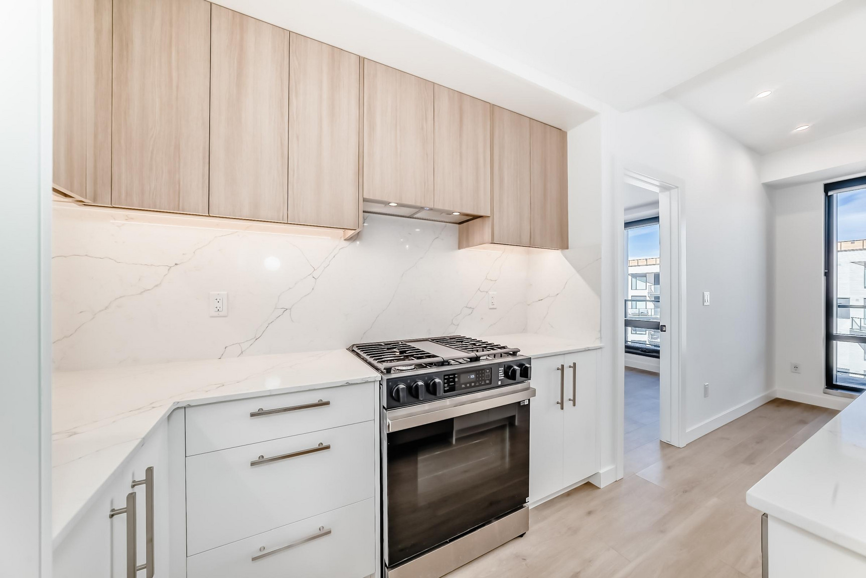 606- 8375 Broadcast Avenue SW - Photo 5