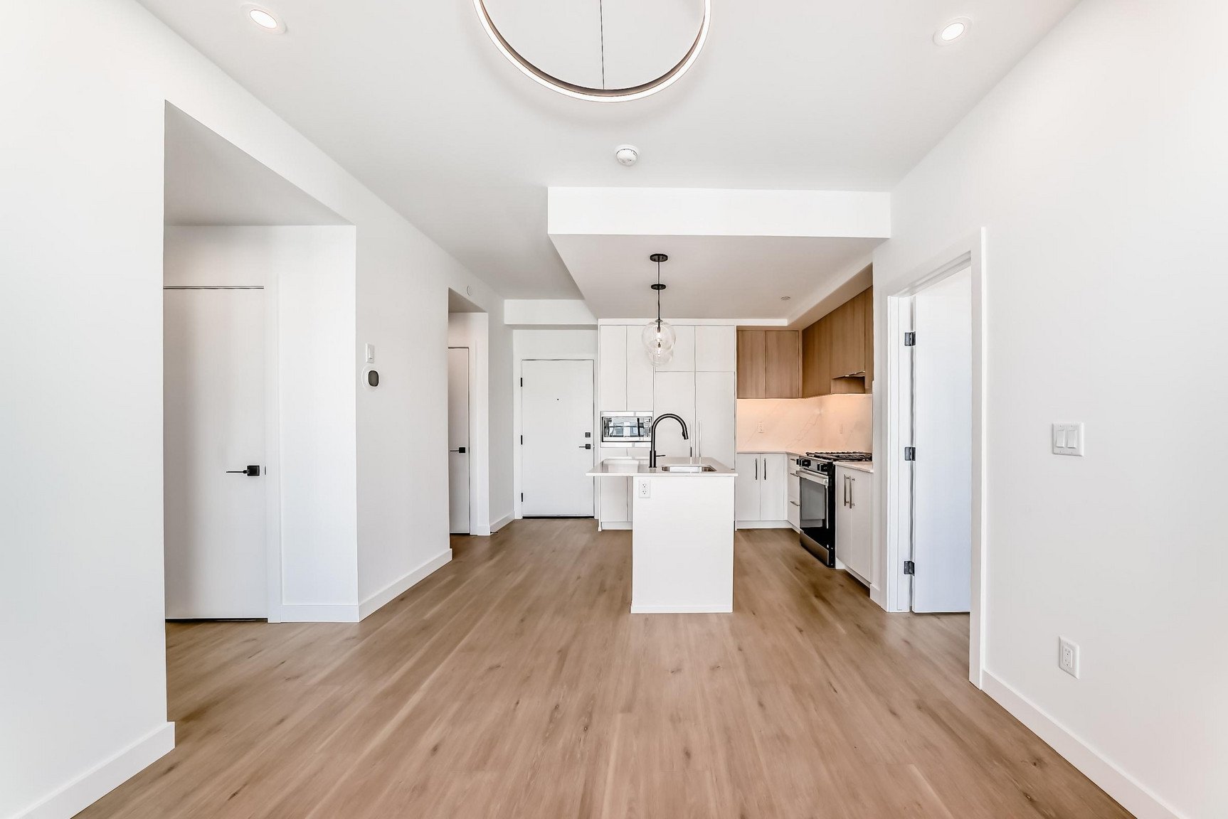 606- 8375 Broadcast Avenue SW - Photo 20