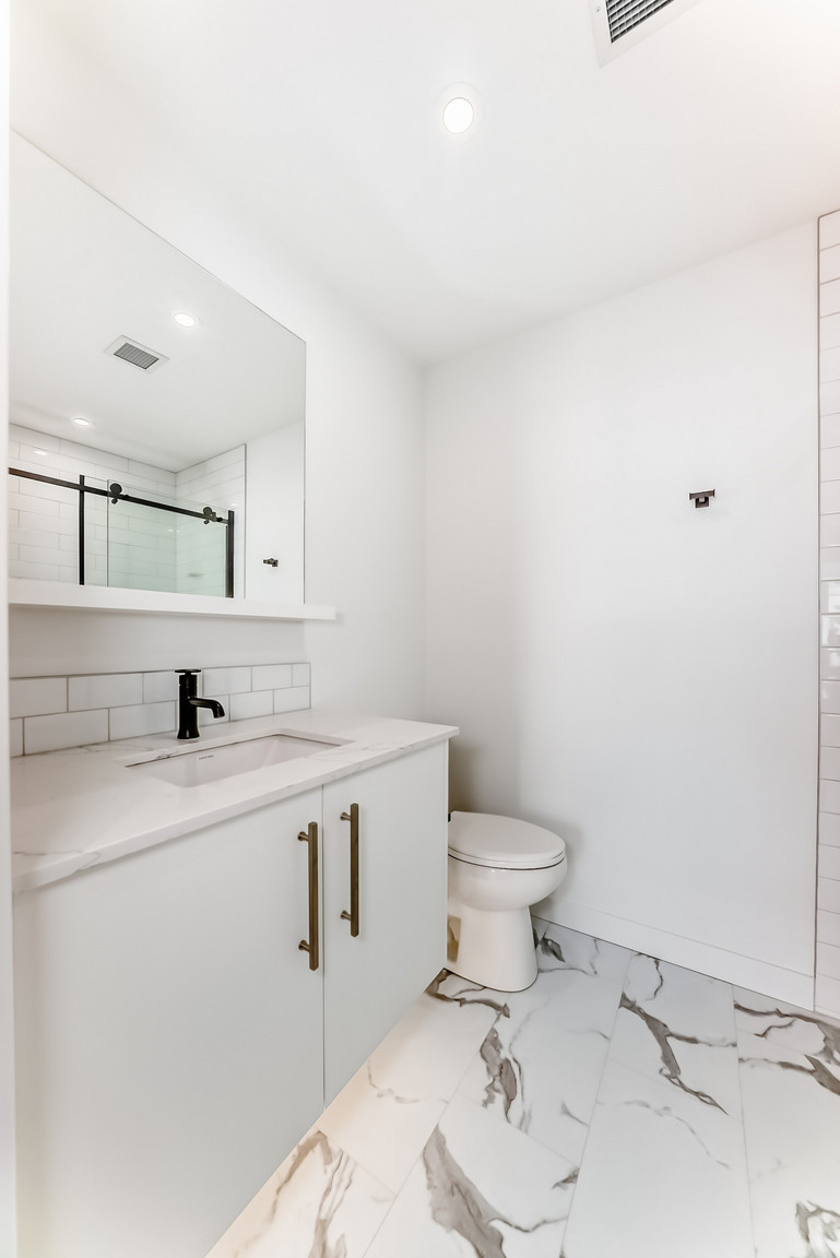 606- 8375 Broadcast Avenue SW - Photo 31