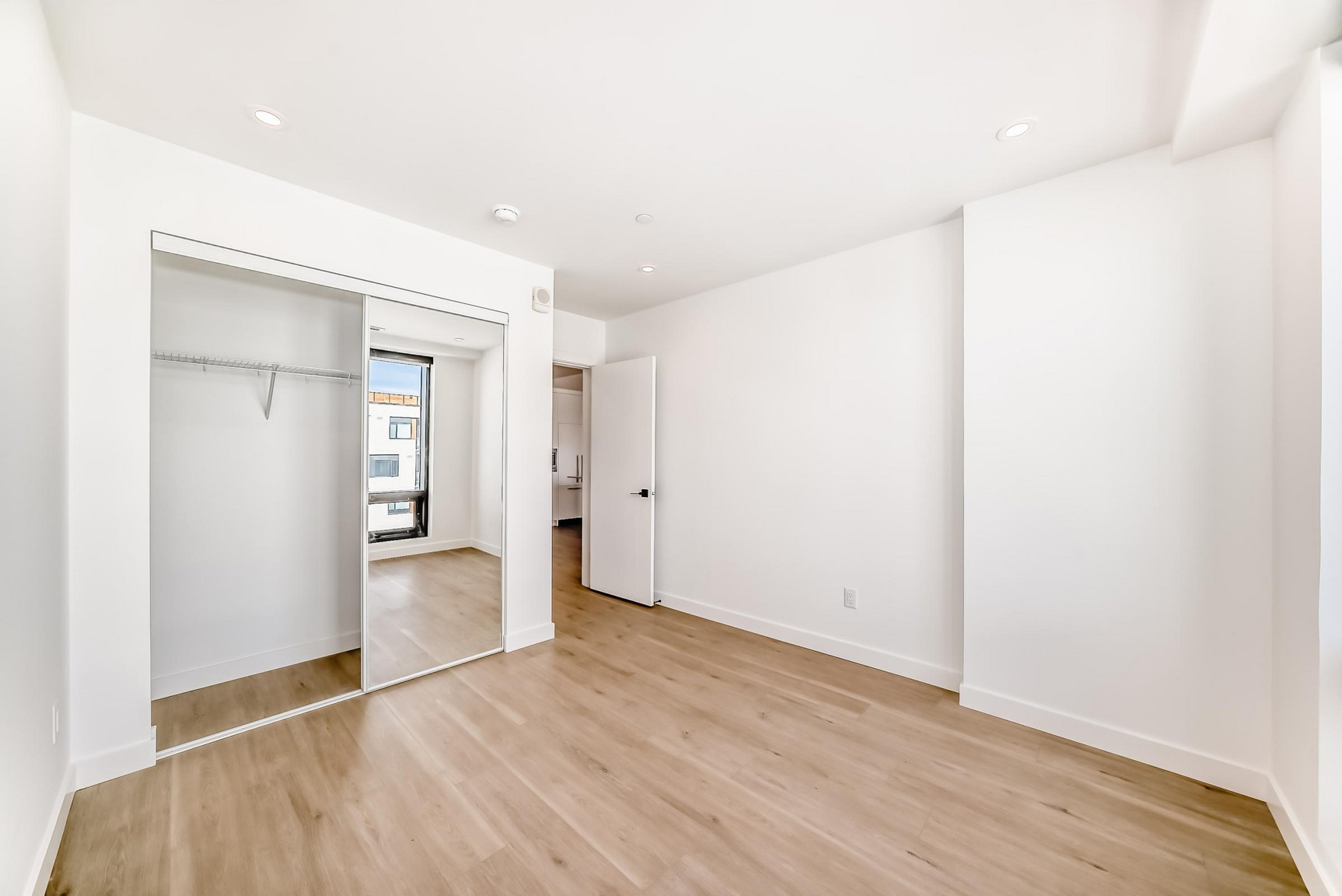 606- 8375 Broadcast Avenue SW - Photo 38
